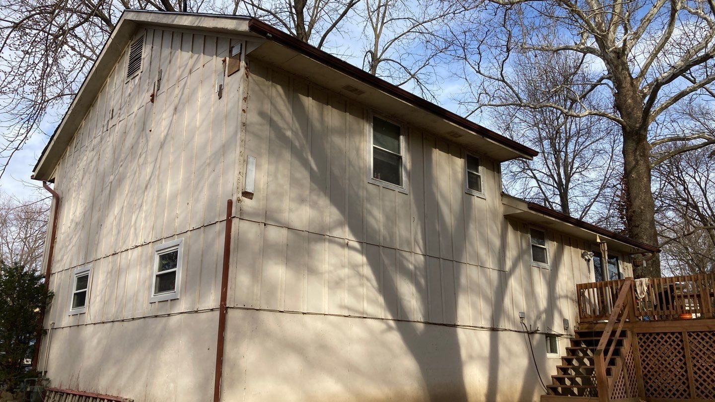 Siding Installation and Roof install with OC Oakridge by EEC  Windows, Siding & Roofing 