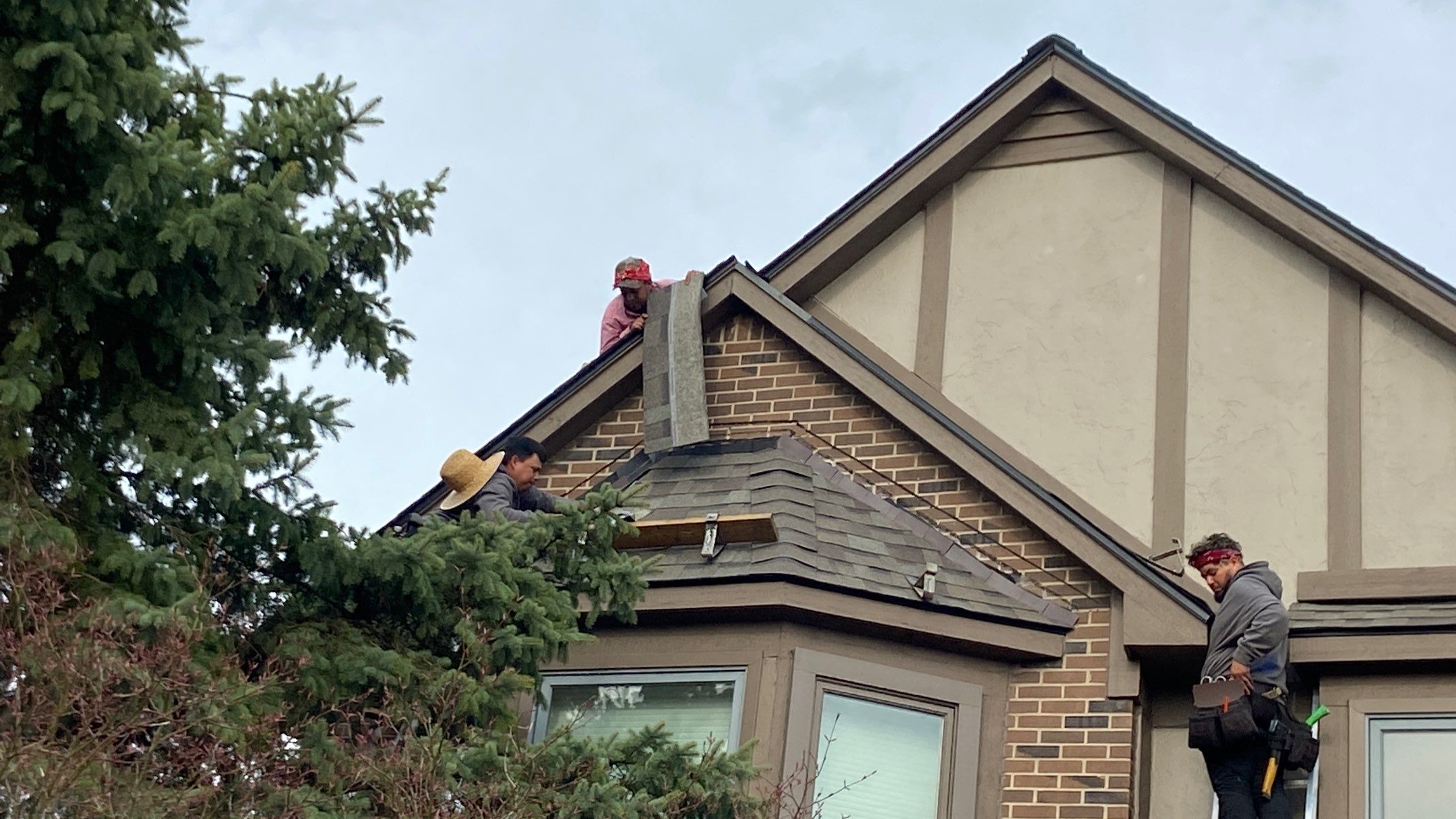 Roof Replacement using CertainTeed Landmark by 180 Contractors