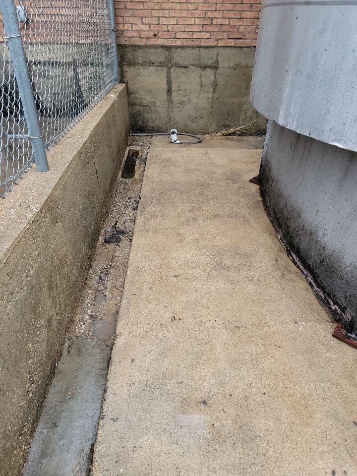 commercial pressure washing using Hot water by Northern Power Washing LLC.