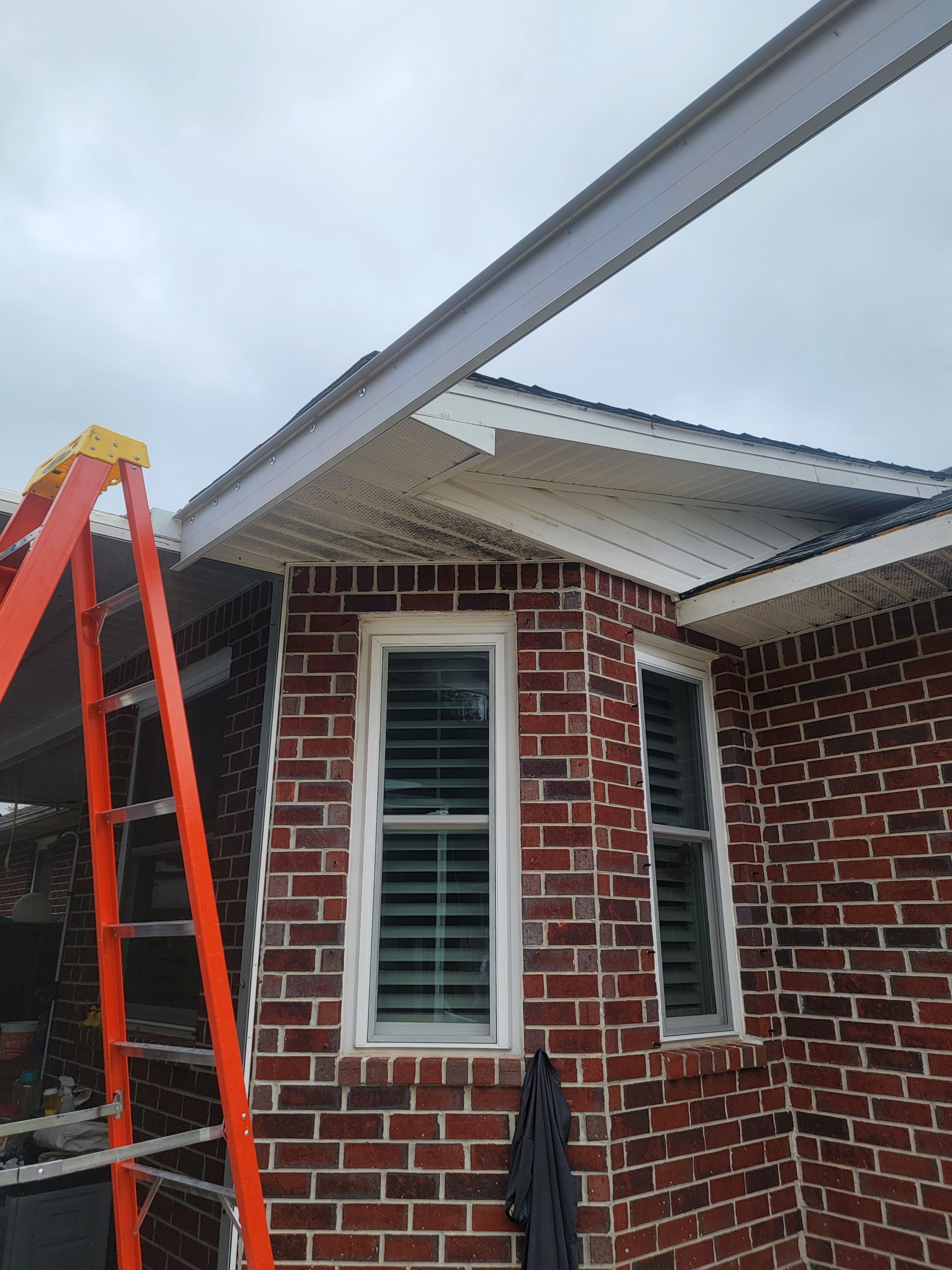Pensacola Screen Room Using Titan's Colorbeam by Titan Sunrooms