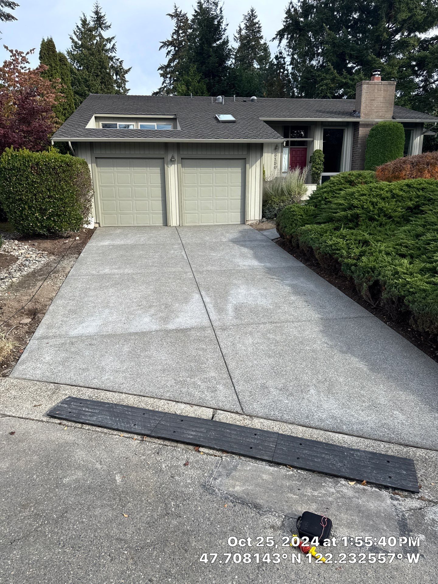 Concrete Driveway Renovation | Kirkland  by Jireh Asphalt & Concrete Inc 