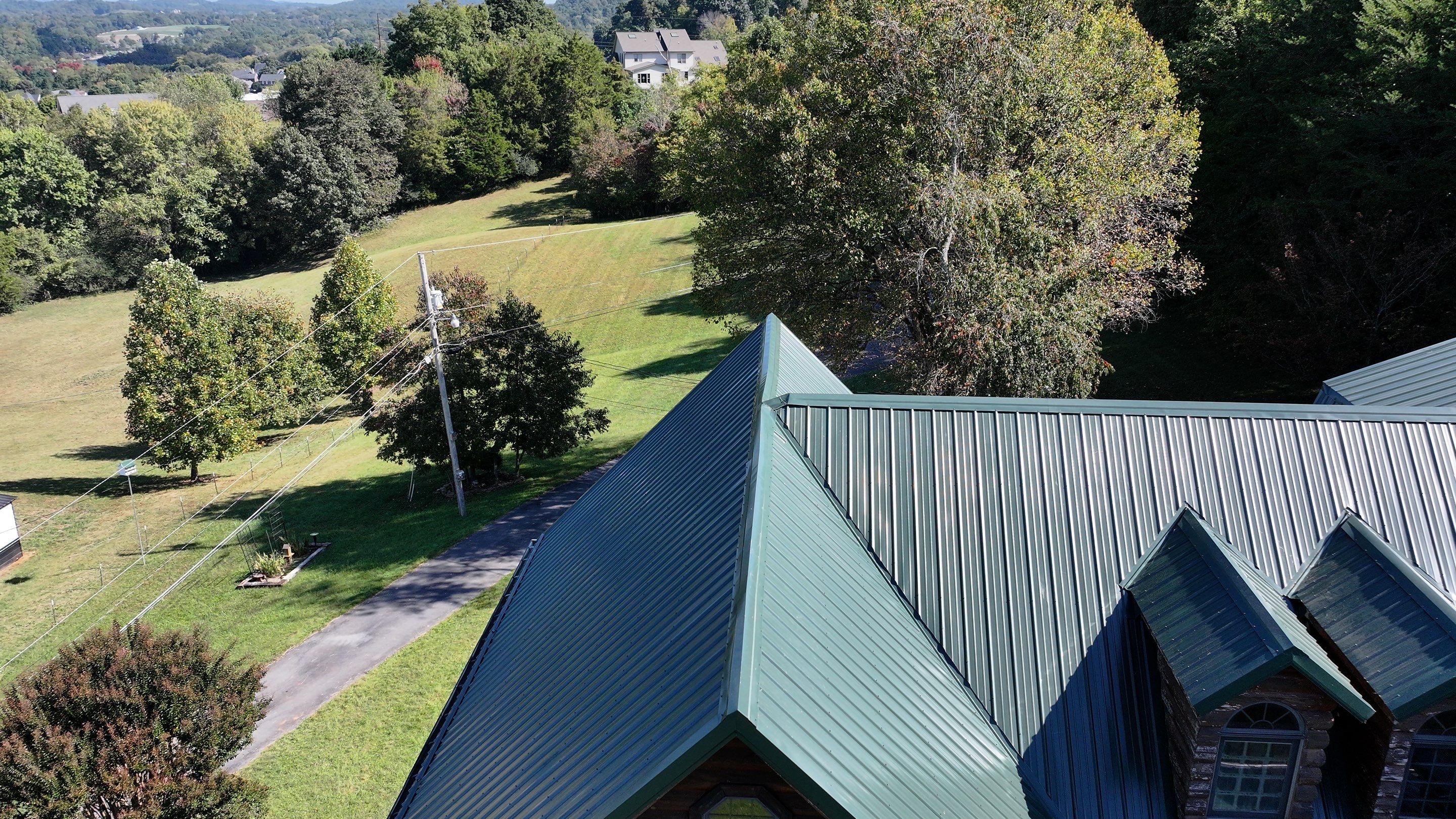 Jackson Residence by Omnia Roofing