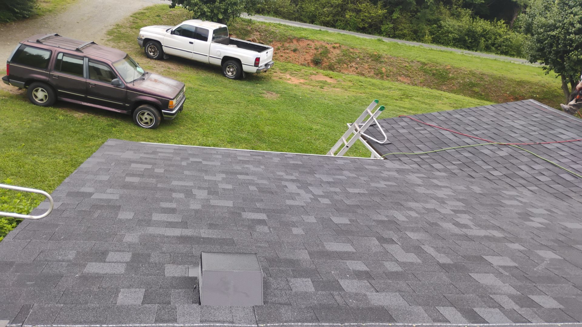 Taylor Roof by BROCK BUILDERS 