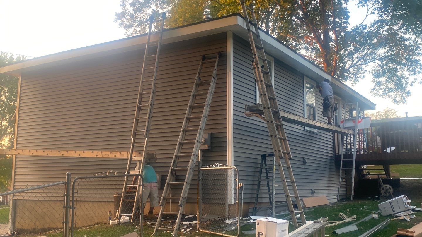 New Curb Appeal is Activated by EEC  Windows, Siding & Roofing 