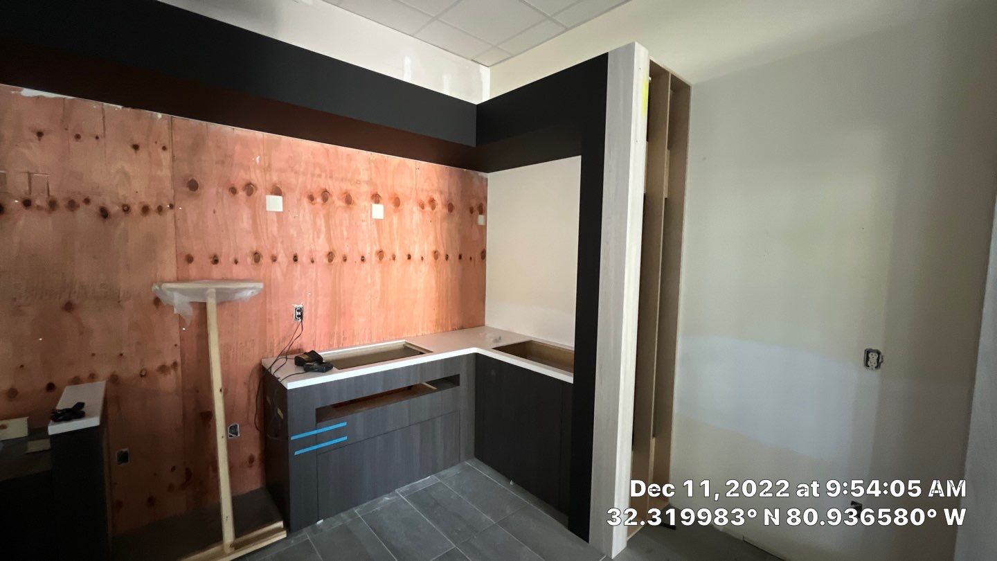 Construct Living Kitchen by Thompson Industrial