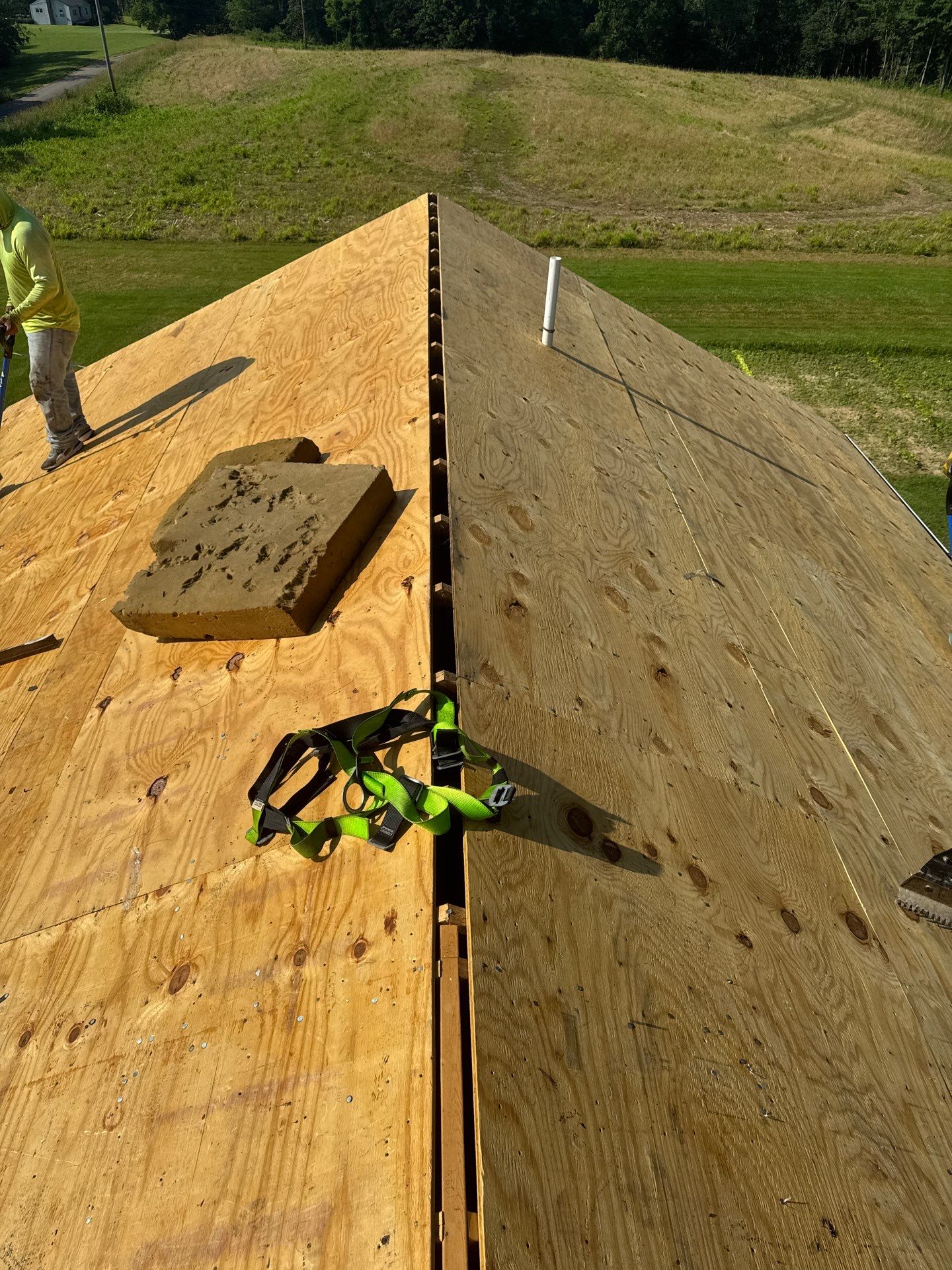 Residential Roofing Installation using GAF Timberline HDZ Shakewood by Rainstoppers Roofing