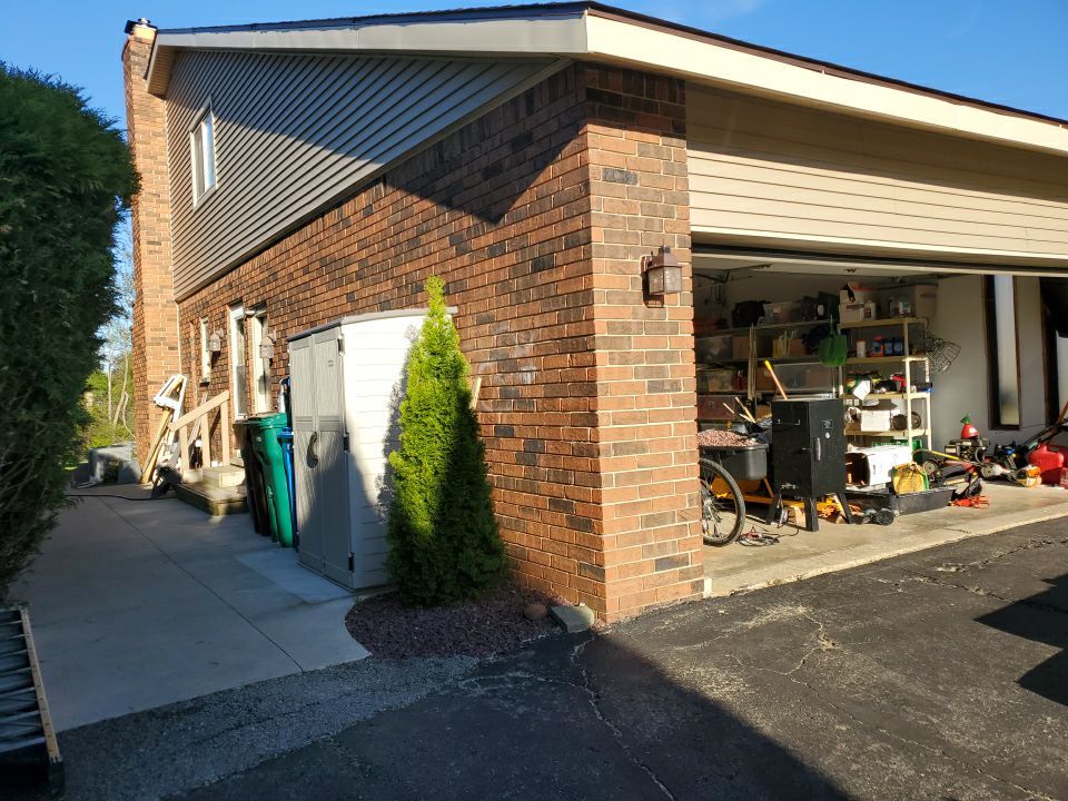 Siding Replacement using Certainteed Restoration Classic D4 by 180 Contractors