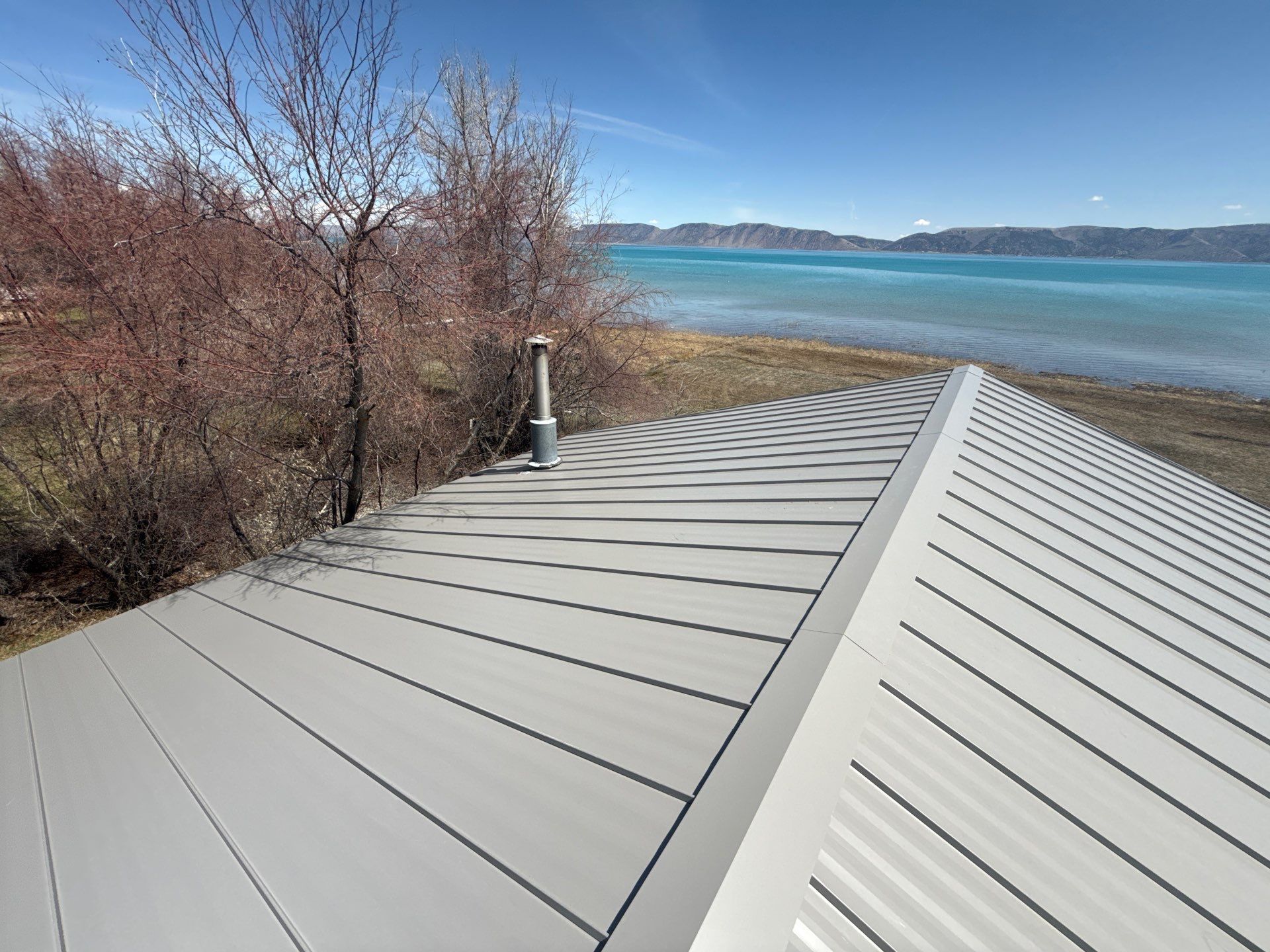 Light Stone Standing Seam by Reimagine Roofing