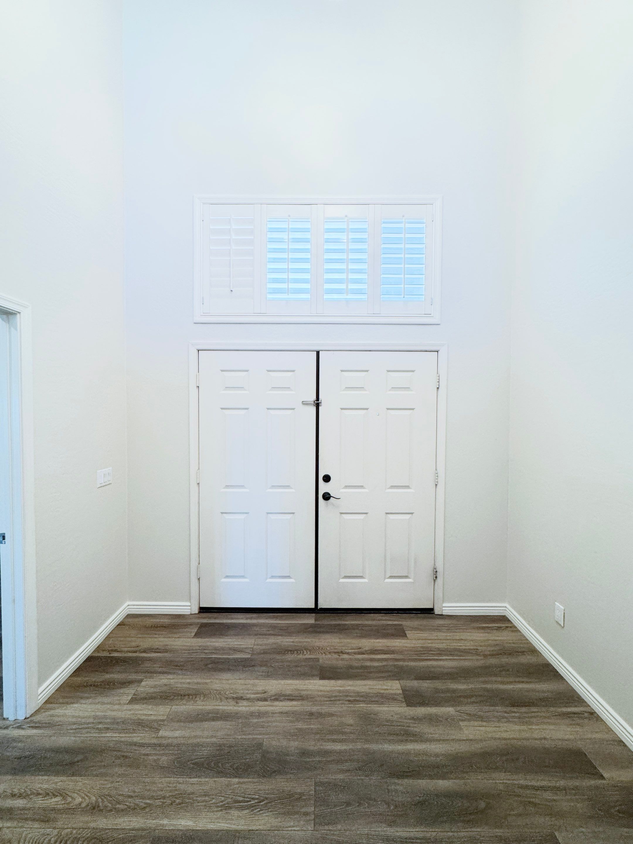 Butte Ln - Interior by Kowalski Painting