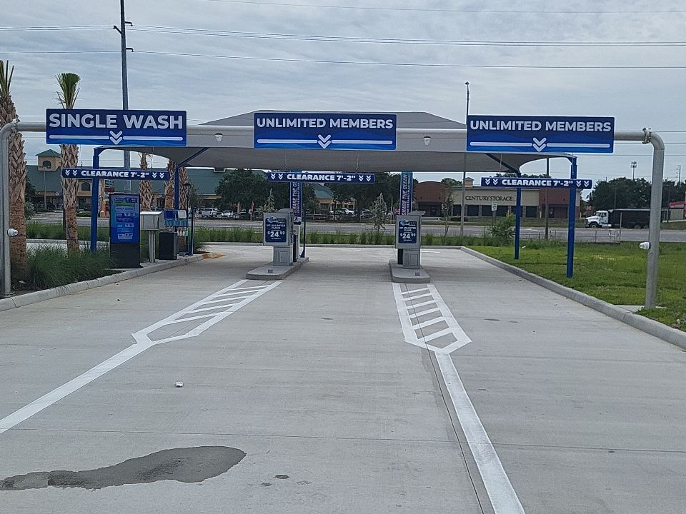 Pylon Sign and Channel Letters for Waters Car Wash by SignCrafters