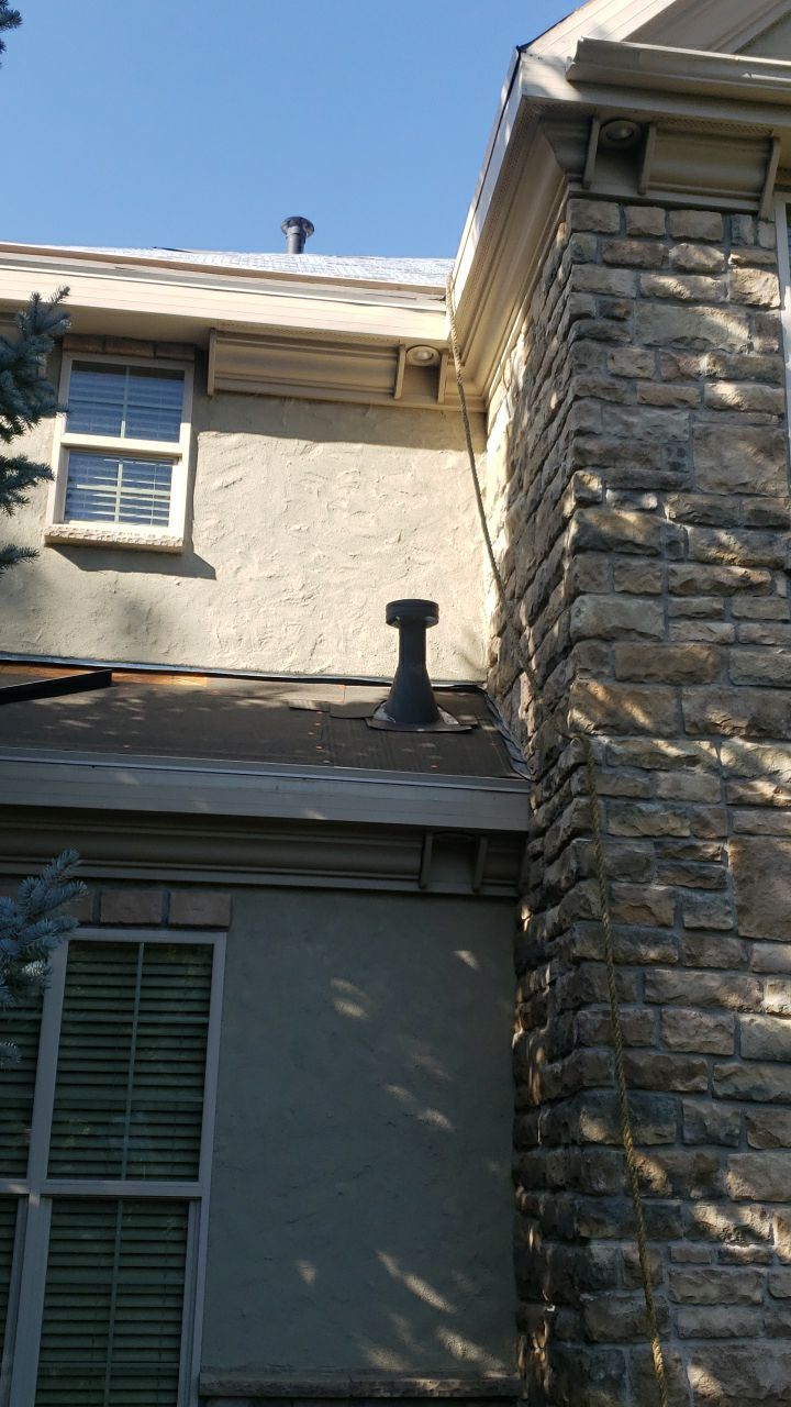 Residential Roofing Installation using GAF Glenwood Premium Shingle by The Roof Doctor