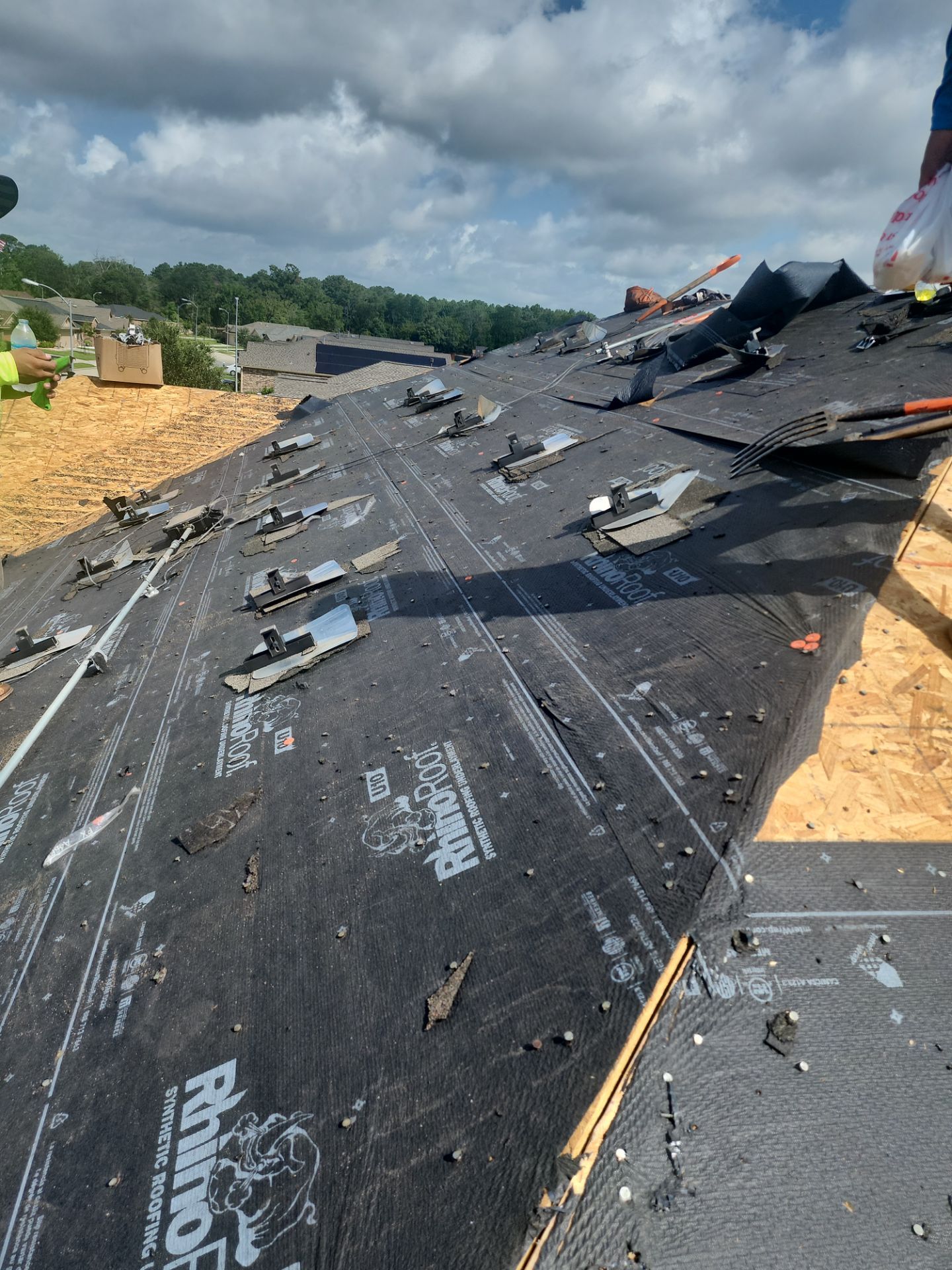 Residential Roofing Installation using Owen's Corning Duration (Lifetime) Shingles by Roof Repair Company