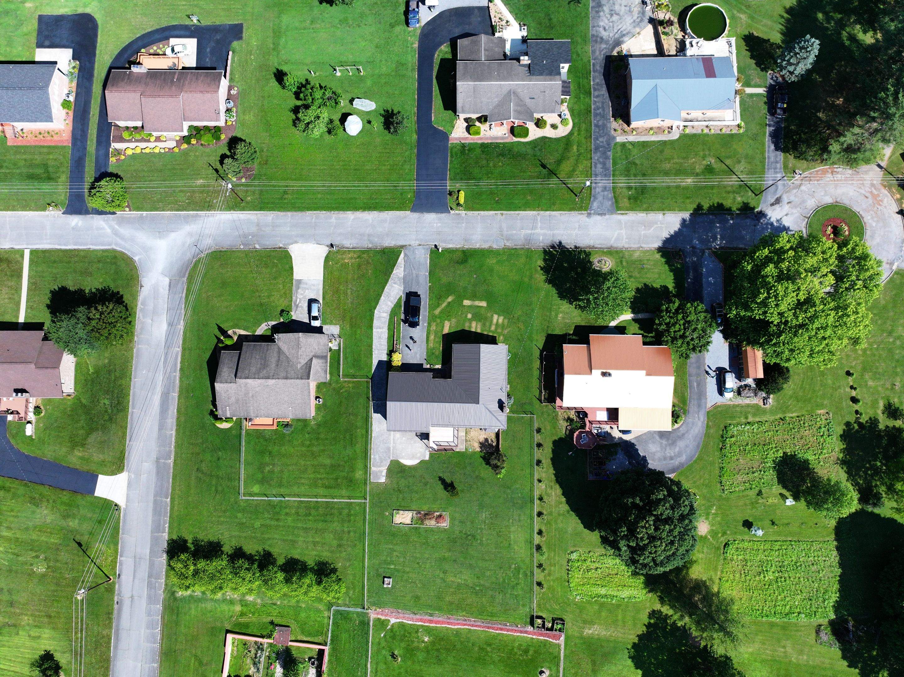 Maximoff Residence by Omnia Roofing