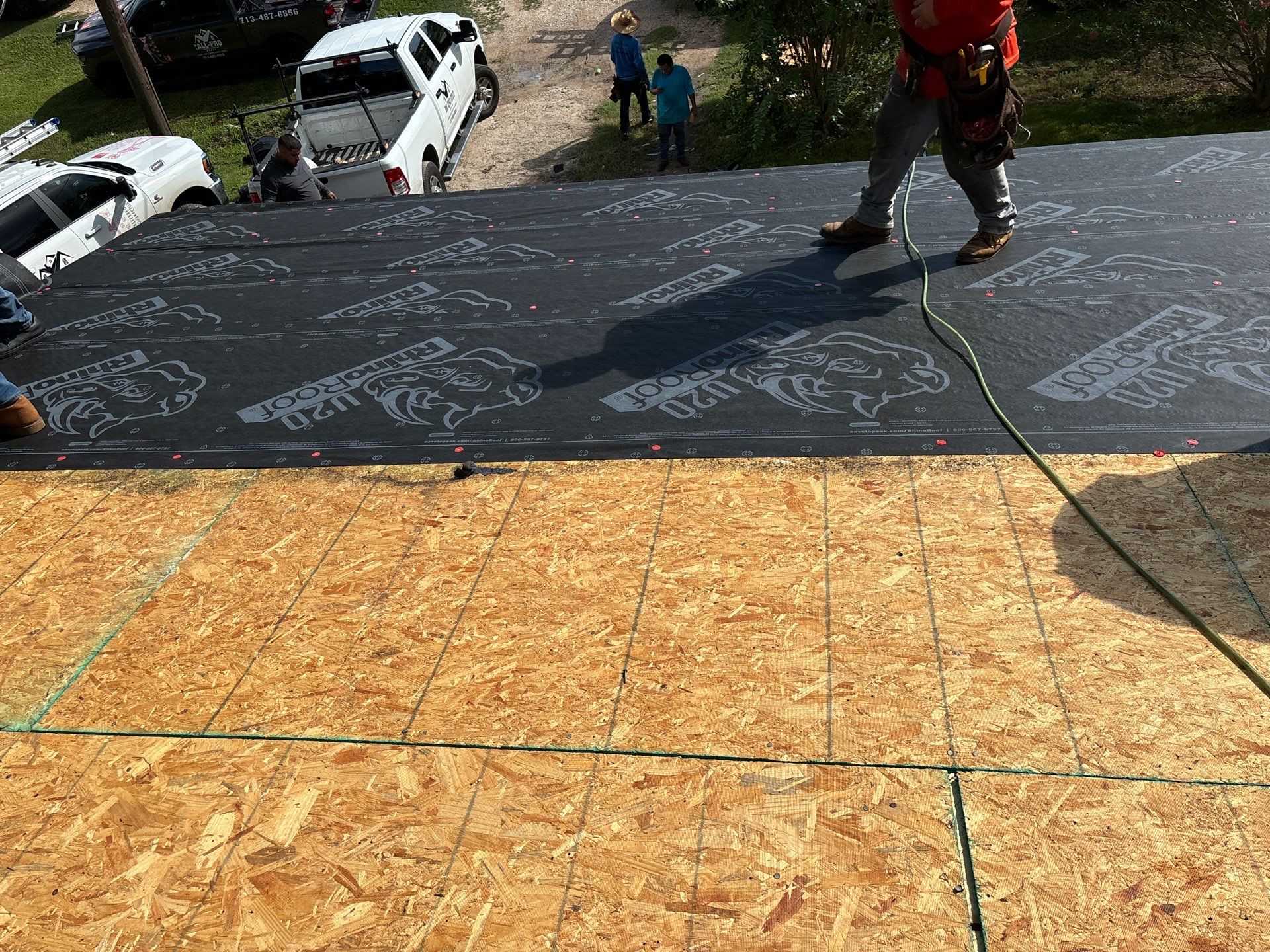 Residential Roofing Installation using Owen's Corning Duration (Lifetime) Shingles by Roof Repair Company