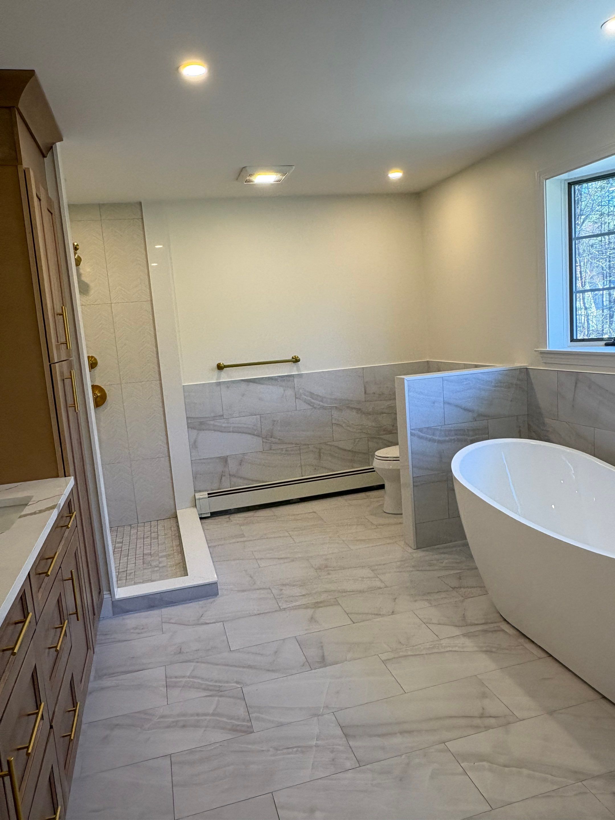 Bathroom Remodeling in Norwell  by Us Propaint And Renovation