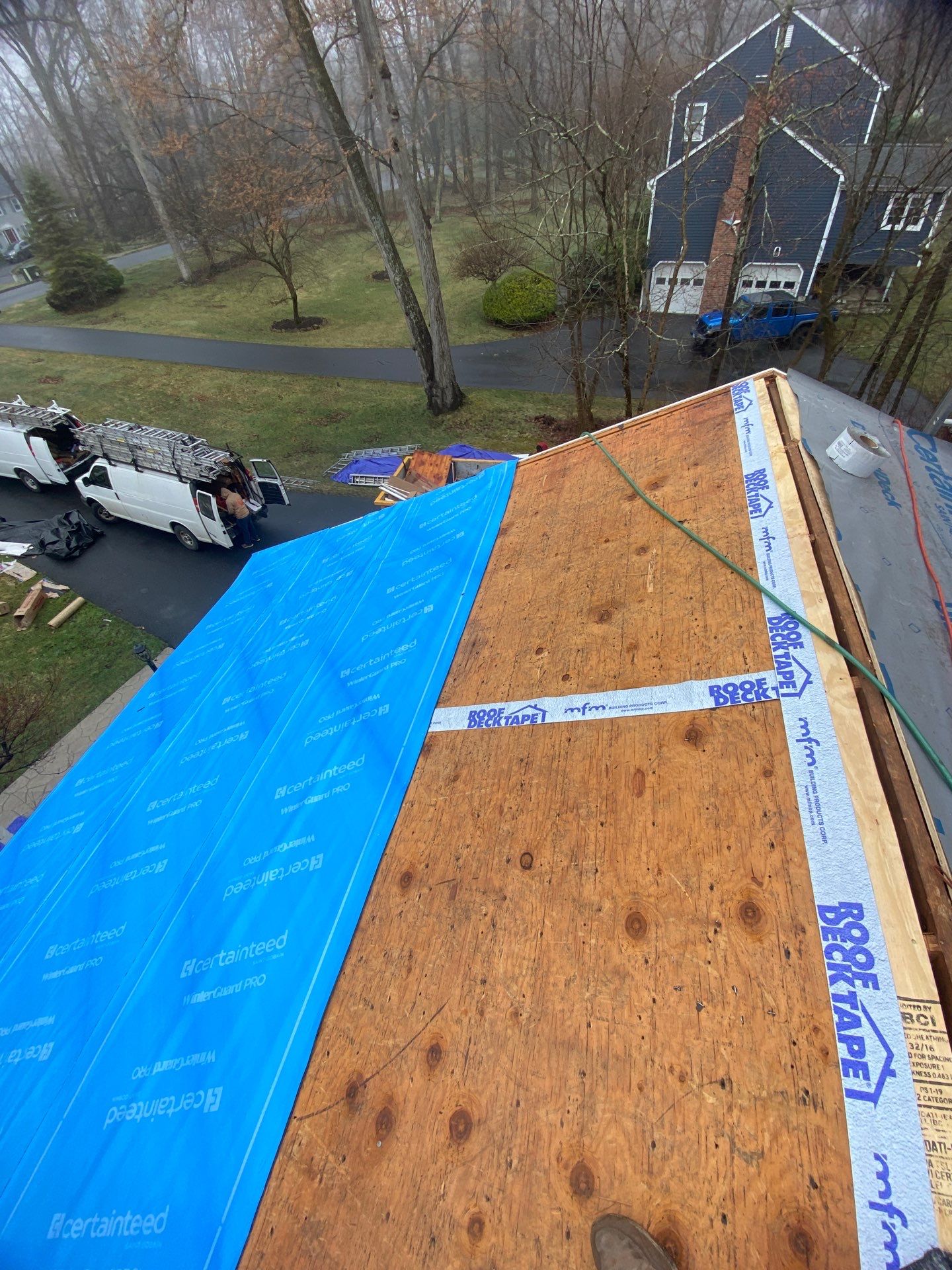 DiGiorgi installs beautiful new roof in New Milford, CT by DiGiorgi Roofing and Siding Inc