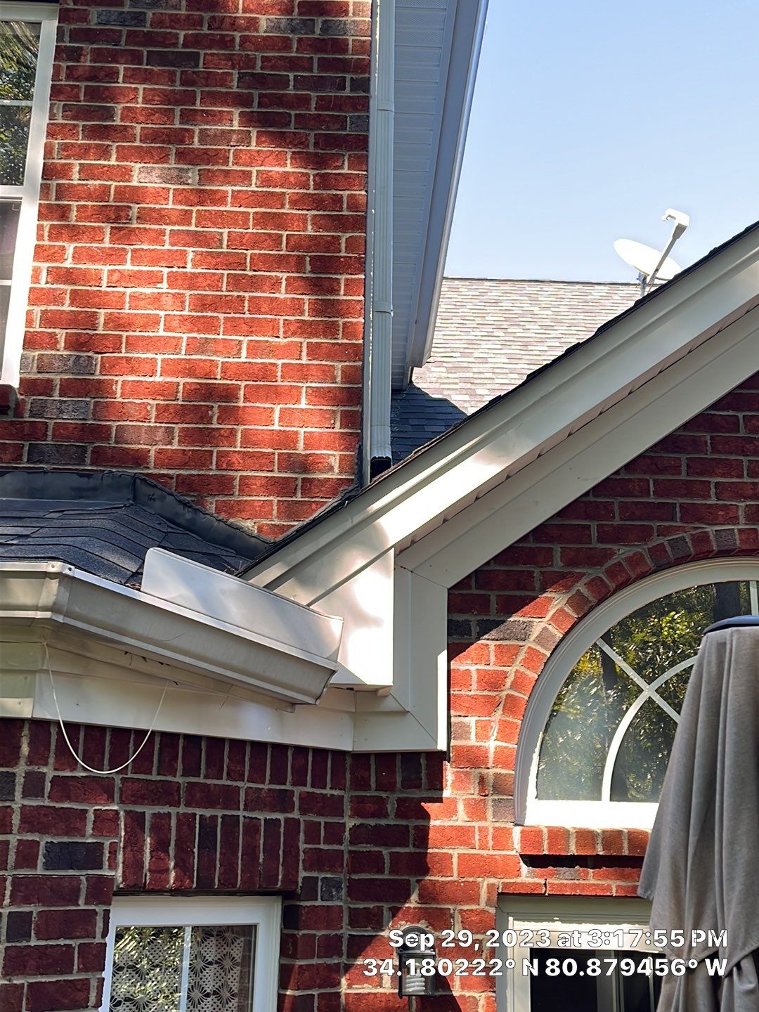 Soffit Water Damage by Thompson Industrial