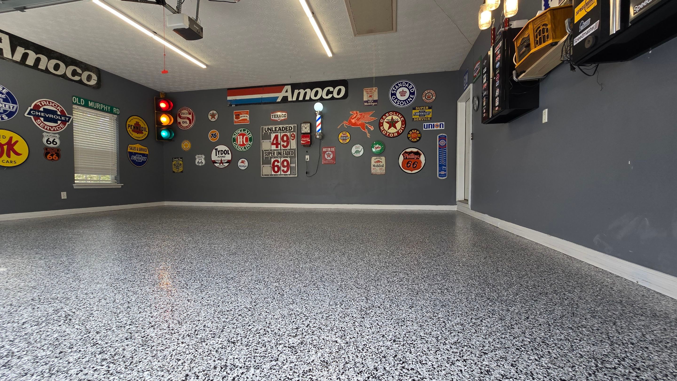 Garage using Domino by Elite Floor Solutions