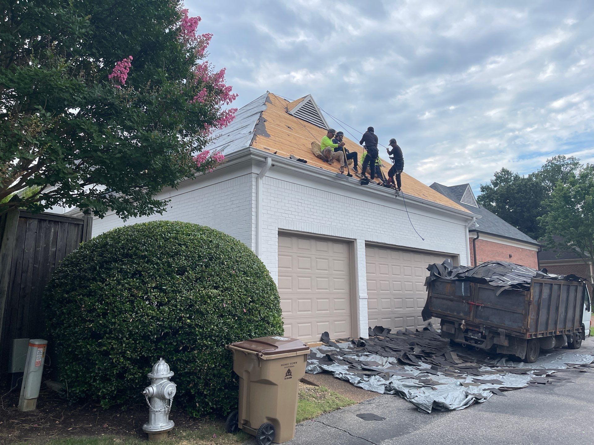 East Memphis Residential Roof Replacement Featuring GAF Timberline HDZ Shingles by Revival Roofing Services