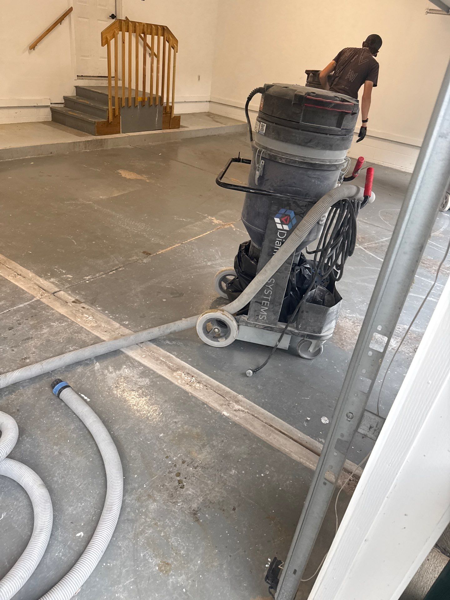 Garage Floor Coating and Repair in Urbandale by Revival Concrete Coatings