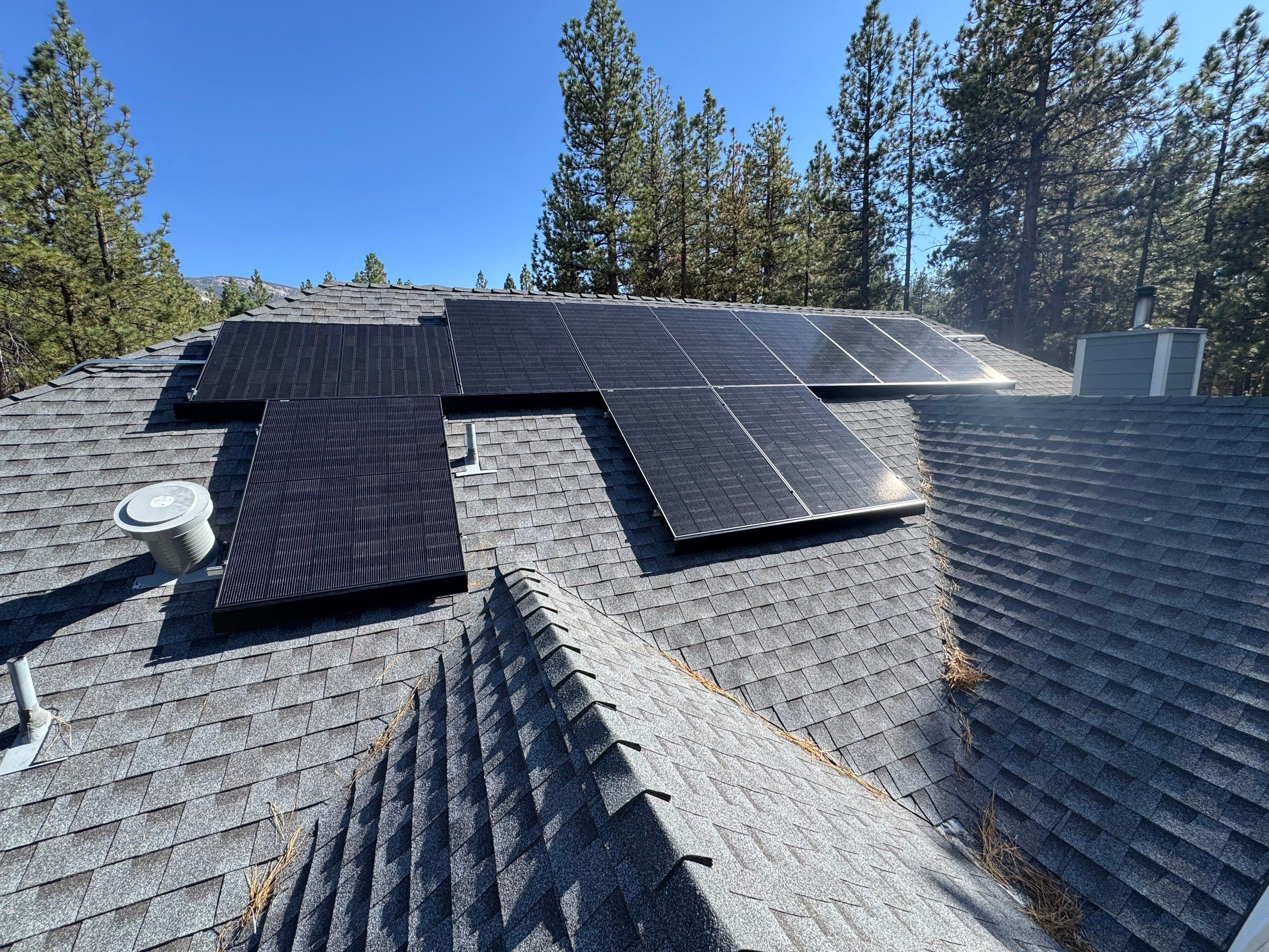Residential Solar Array and Tesla Powerwall Installation in Big Bear by VIBE SOLAR