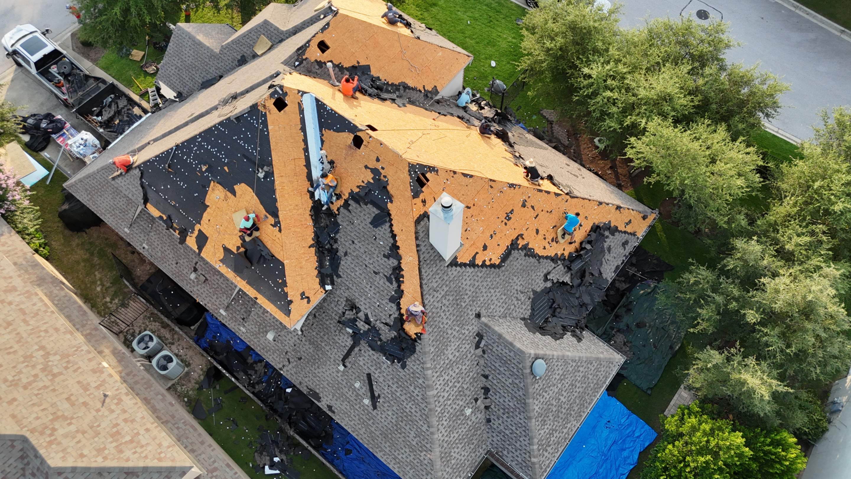 Austin Residential Roof Installation with GAF Shingles and Radiant Barrier by RoofsOnly.com