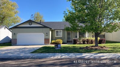 Nampa Idaho Single Level Residential Roofing Installation using Owens Corning