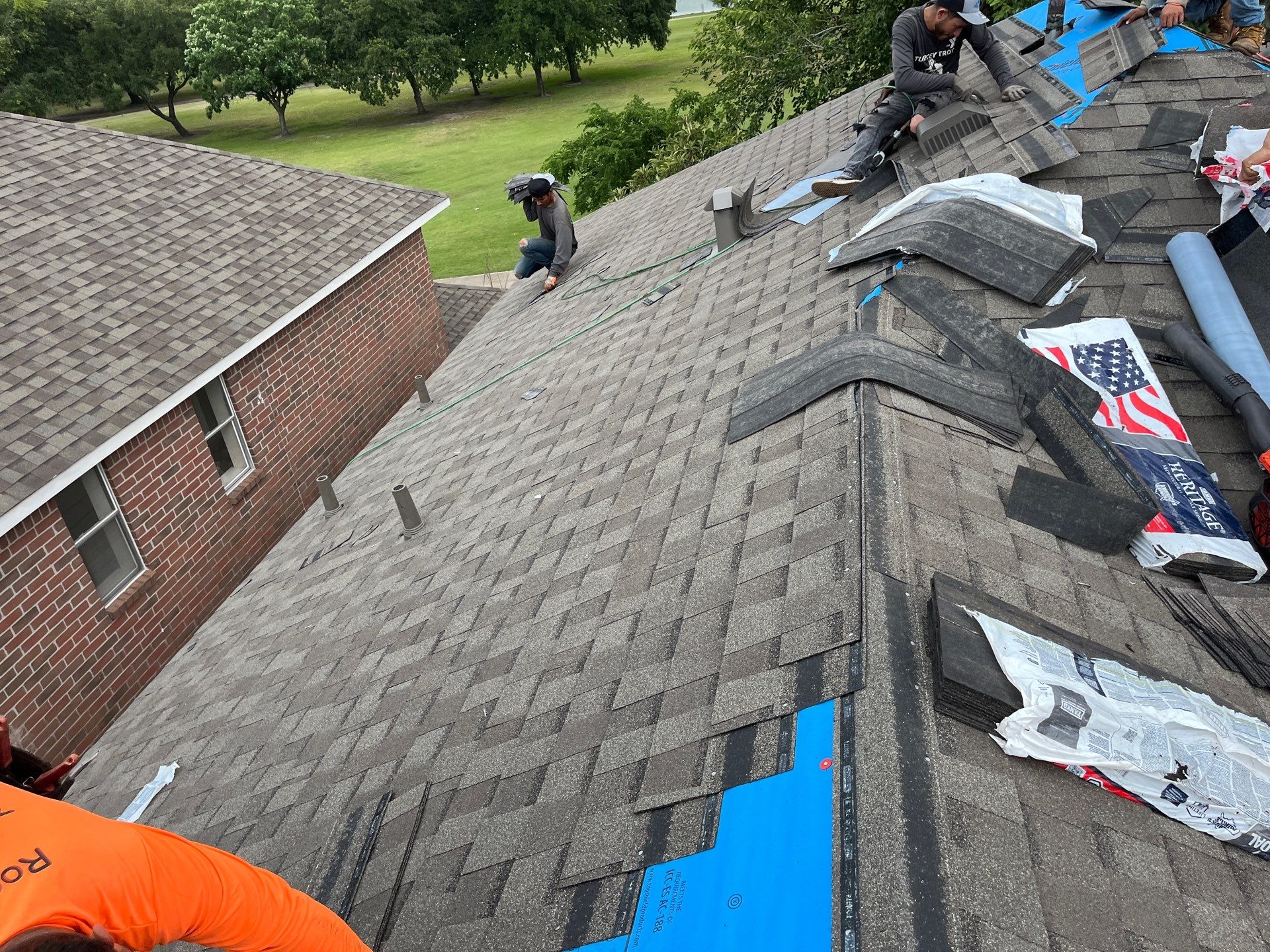 Residential Roofing Installation using Owen's Corning Duration (Lifetime) Shingles by Roof Repair Company