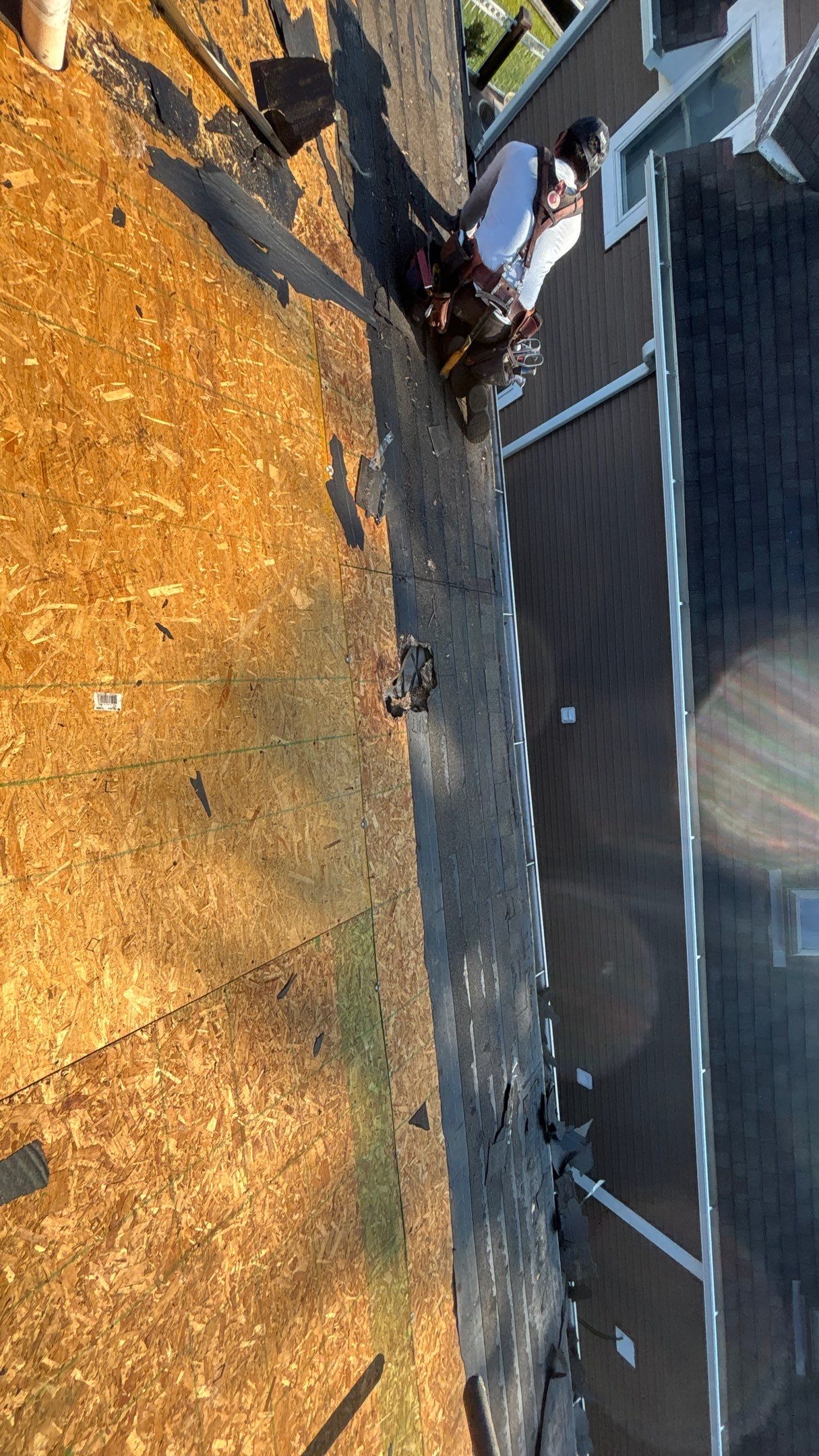 Roof Replacement using Owens Corning Onyx Black by 180 Contractors