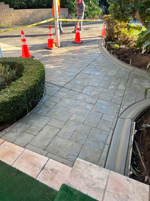 Gisela | Stamped Concrete Walkway