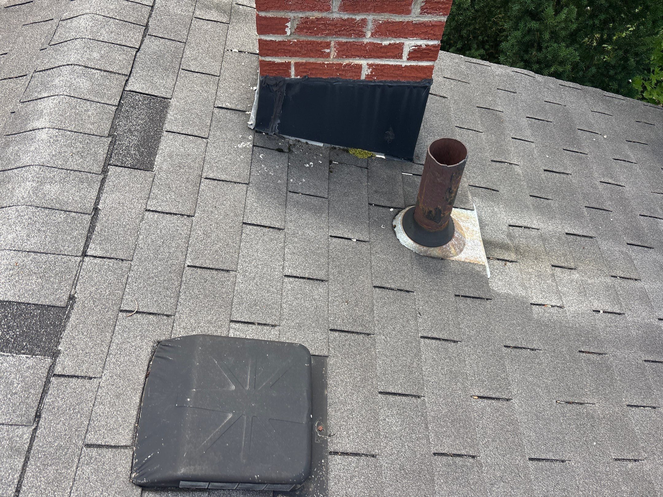 Roof Replacement using Owens Corning Onyx Black by 180 Contractors