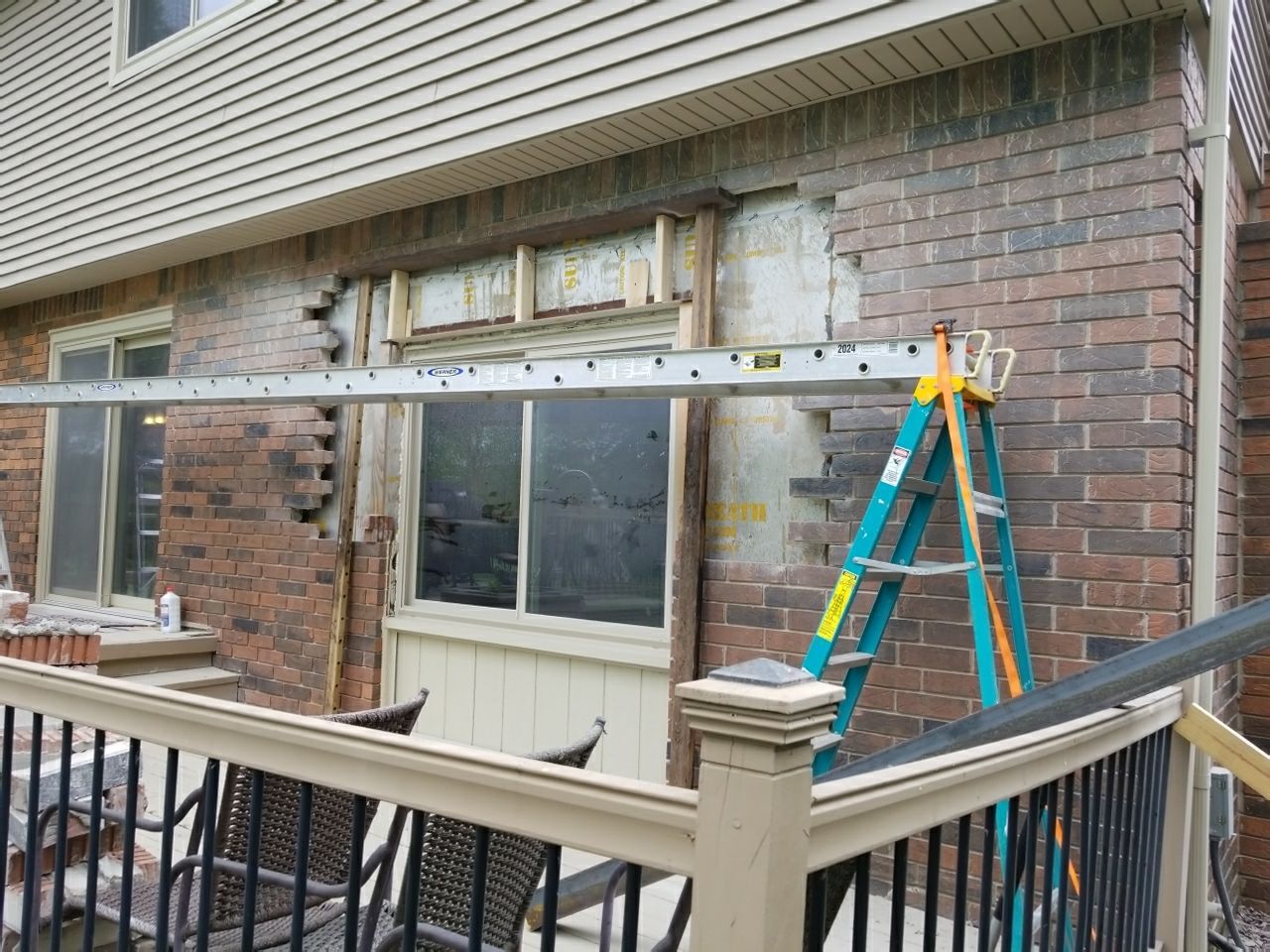 Siding Replacement using Certainteed Restoration Classic D4 by 180 Contractors
