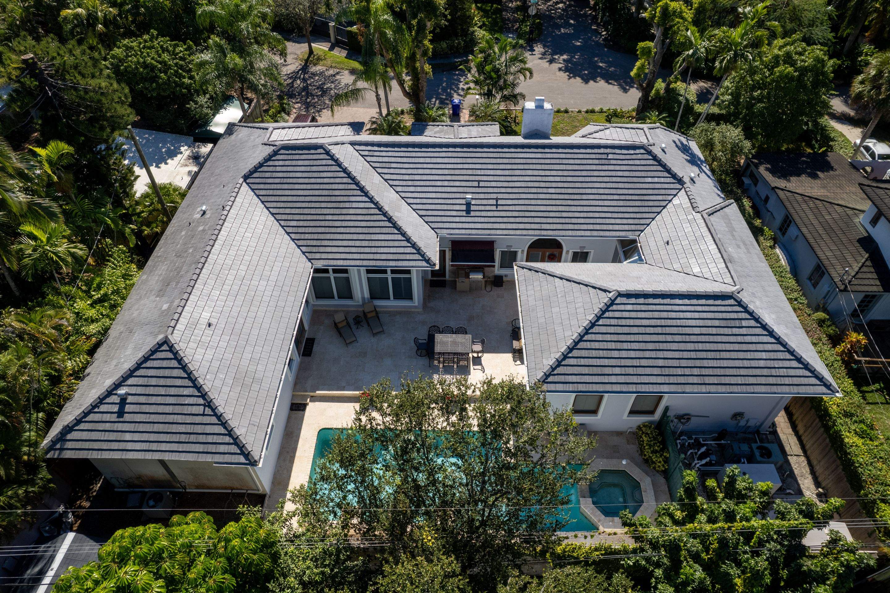 Crown Windsor Slate - Manatee Color by Istueta Roofing