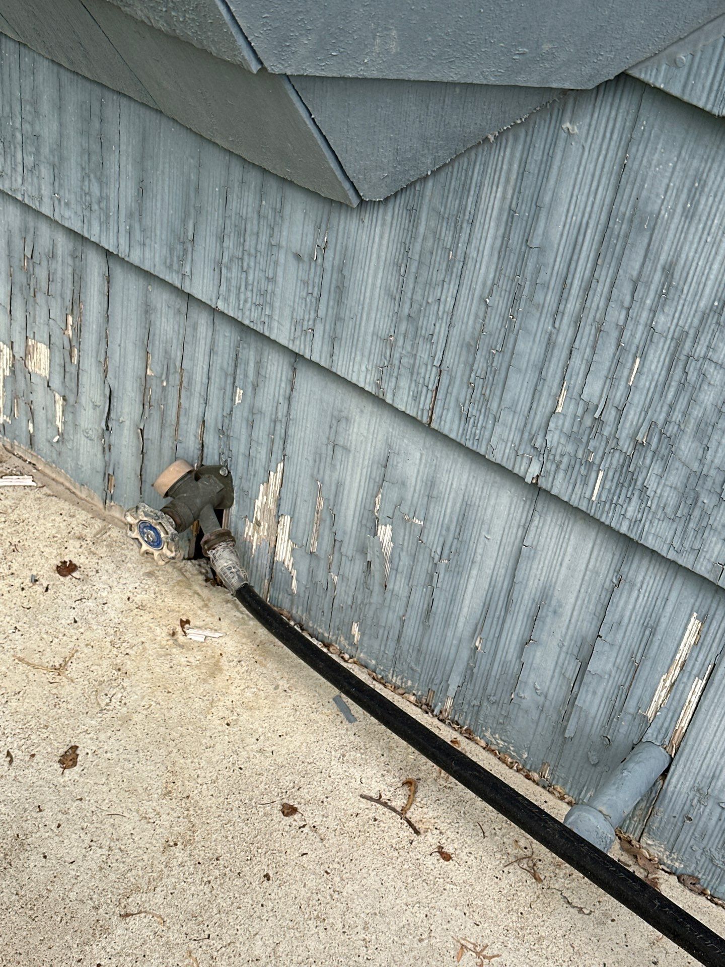 Feeling Blue in Weston Mo - Time for a Makeover by EEC Windows, Siding & Roofing