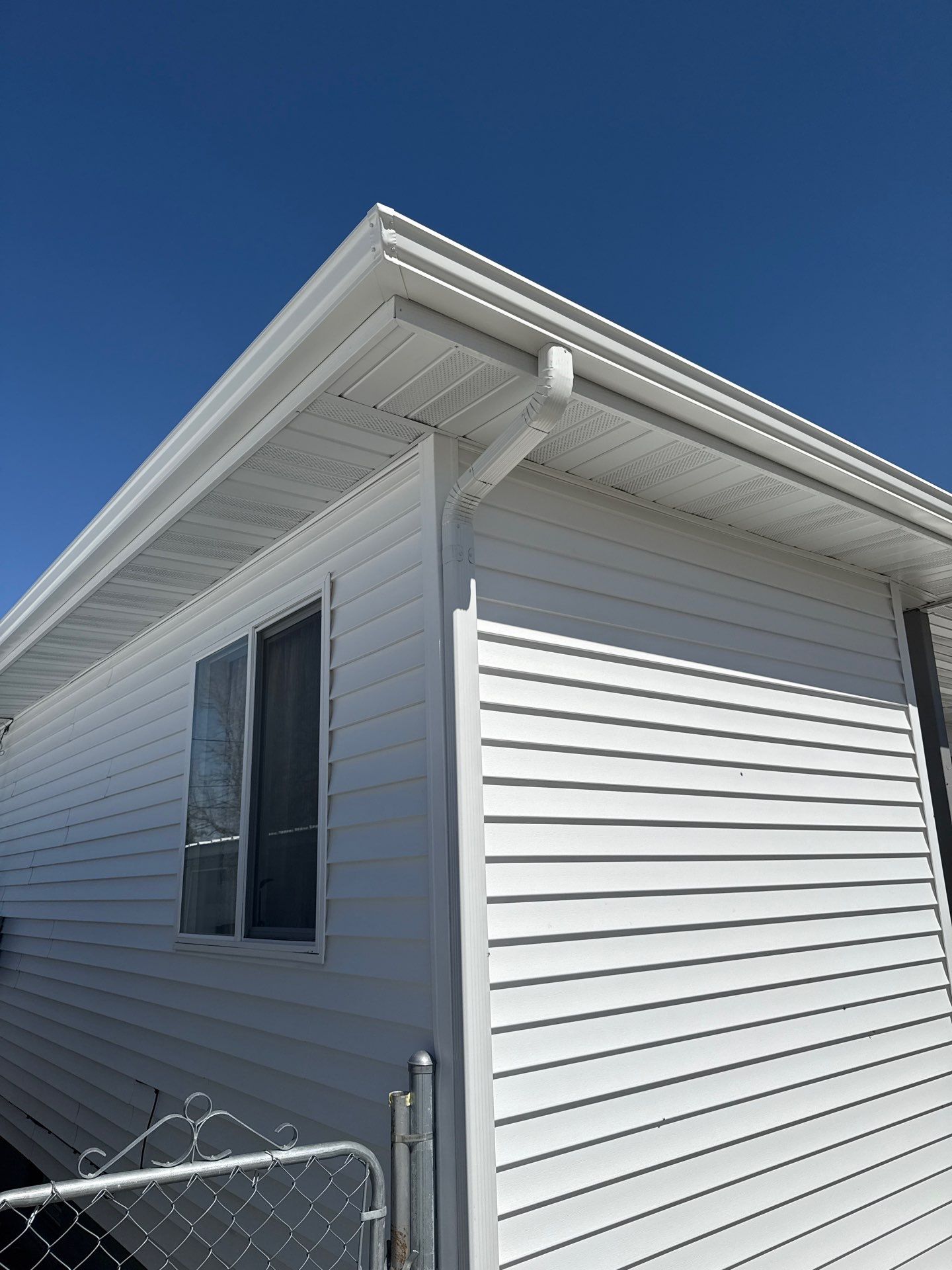 Residential Roofing Installation using LP Smart Siding in Chinook, Montana by swagg construction