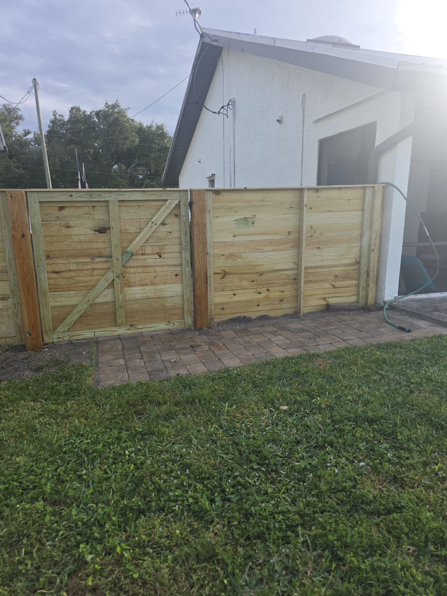 Horizontal Wood Project in Fort Myers by True Fence LLC