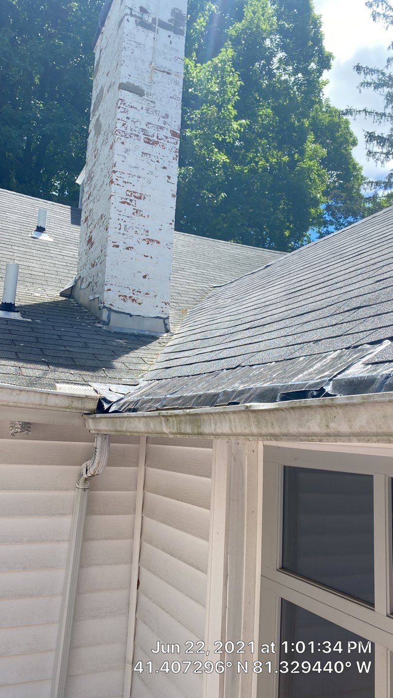 New CertainTeed Presidential Shake Roof with Standing Seam Accents by Runyon & Sons Roofing