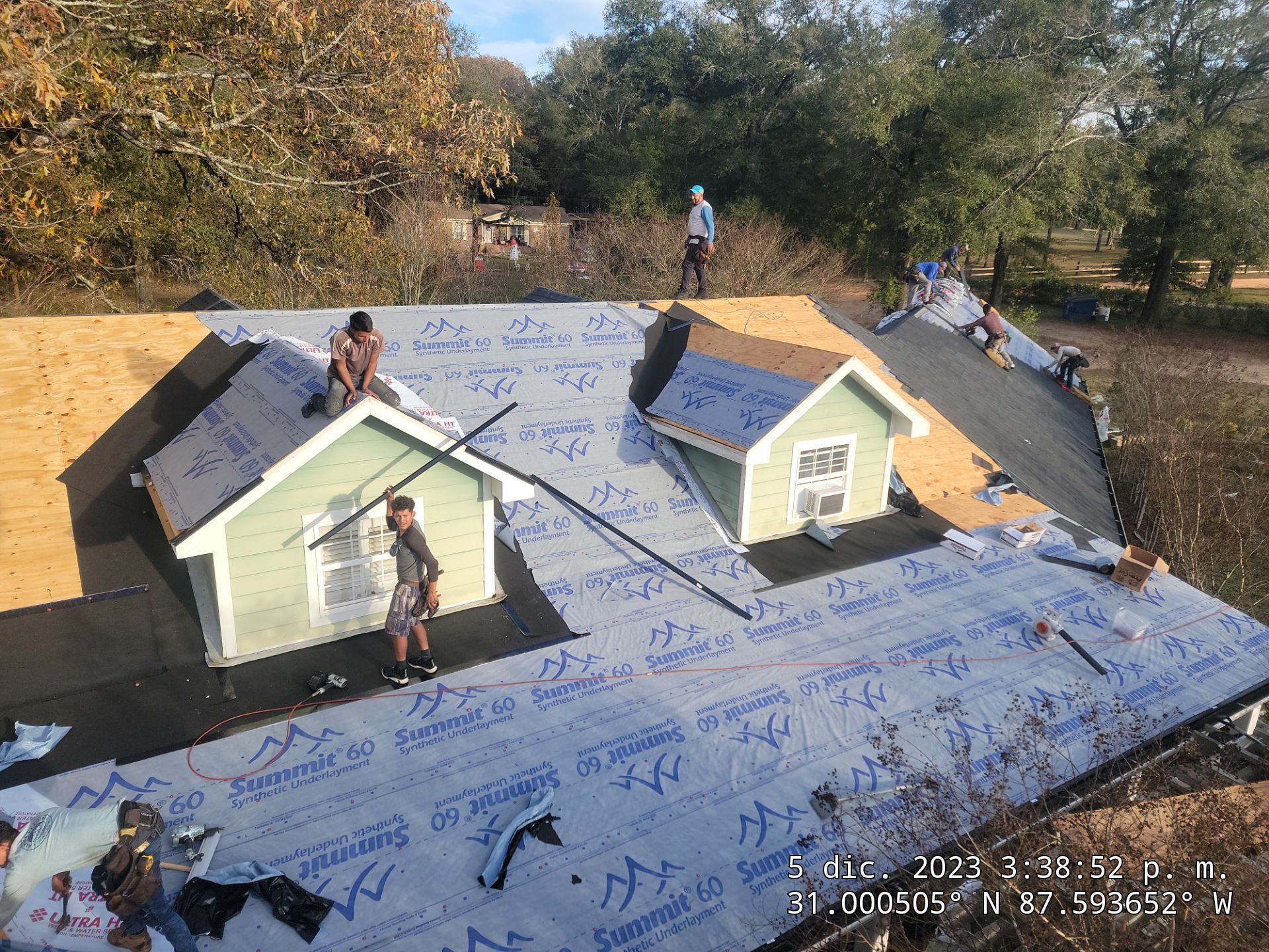 Jaye by IAM Roofing LLC