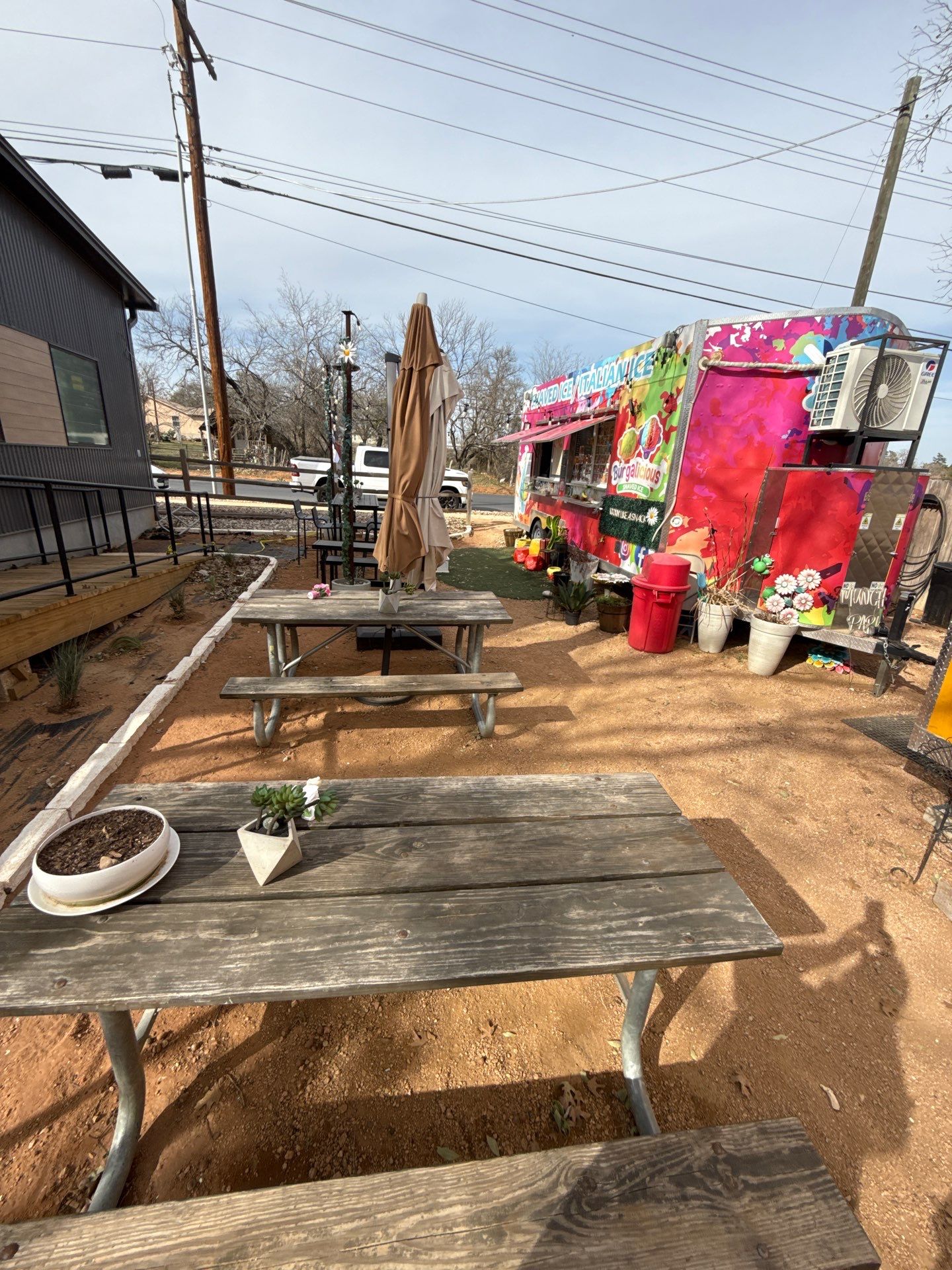Munch Food Park Project FBG Texas by ANDERSON OUTDOOR INCORPORATED AOI