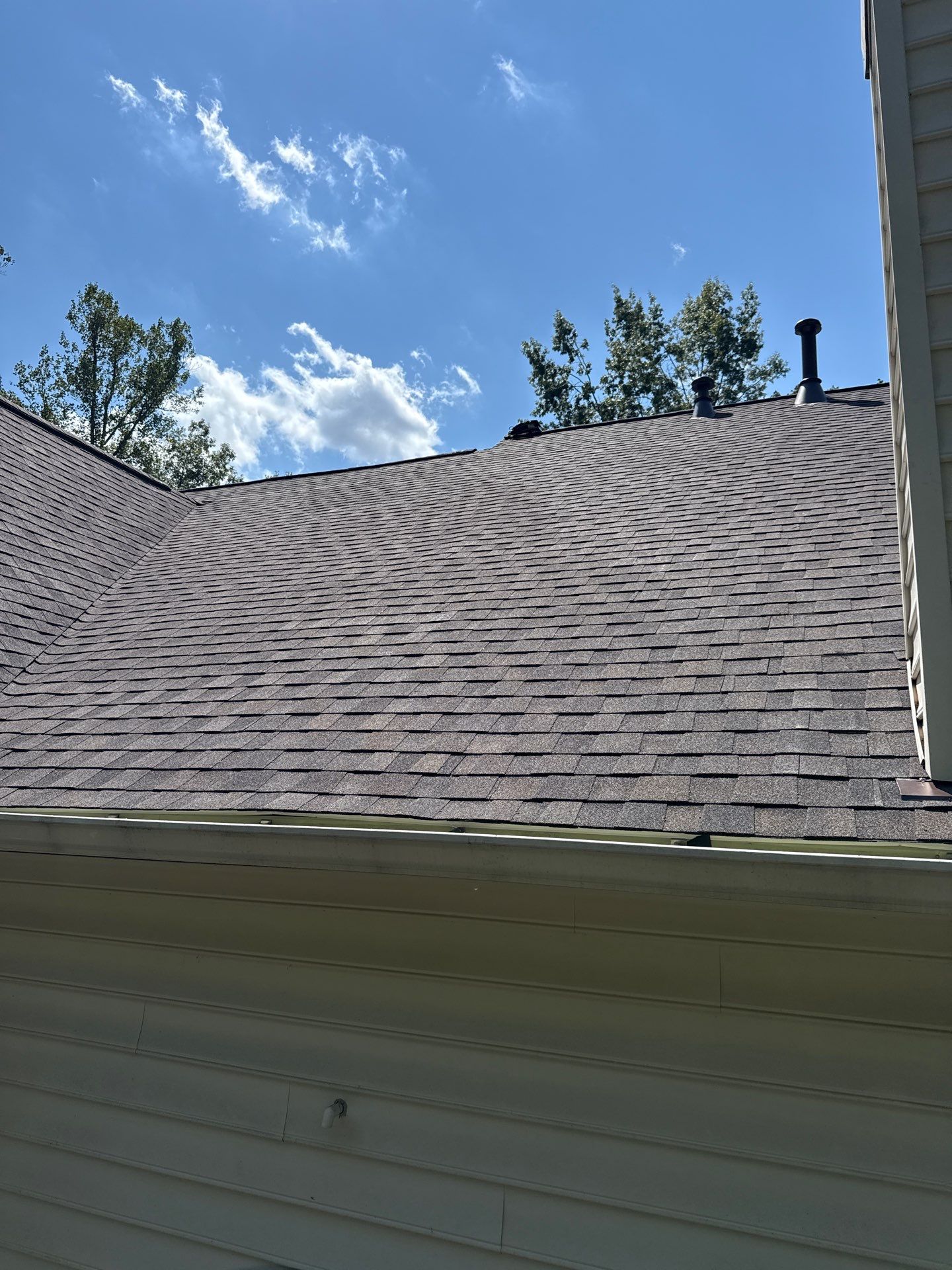 Fairfax station: Residential Roof with CertainTeed Landmark Pro in Max Def Shenandoah  by RM Banning, Inc.