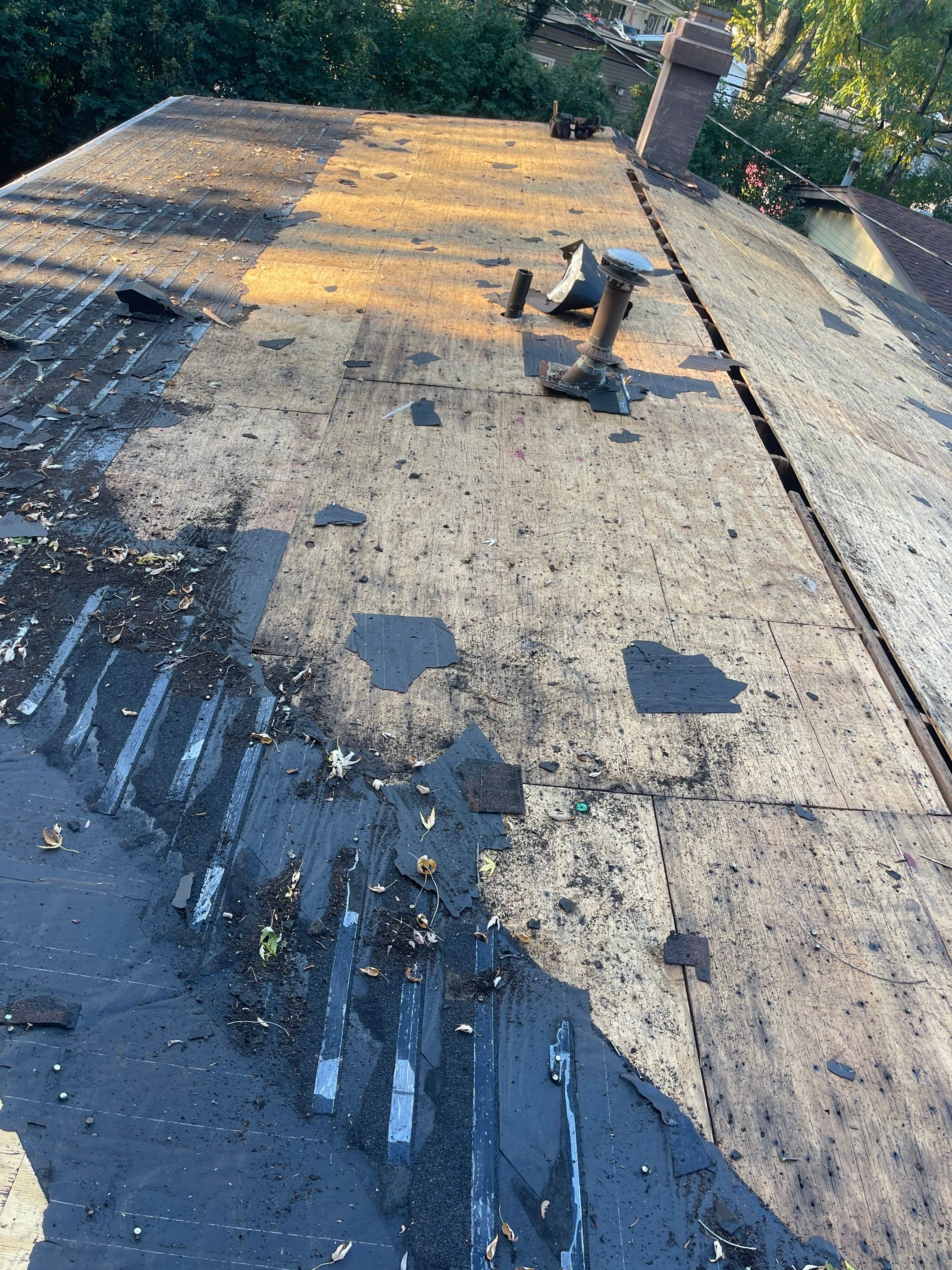 Roofing using GAF by Optimal Home Improvement 