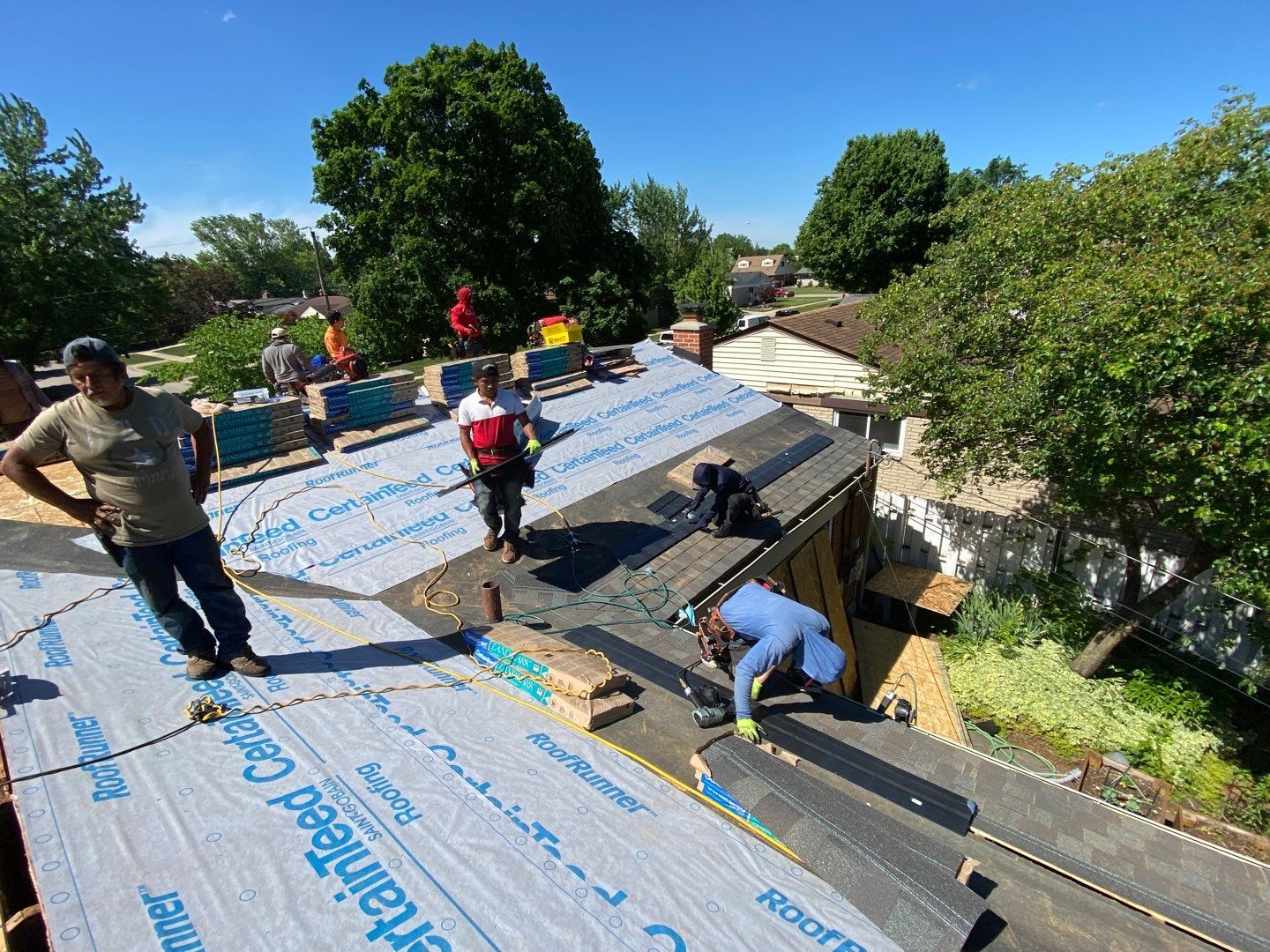 Roof Replacement using CertainTeed Landmark by 180 Contractors