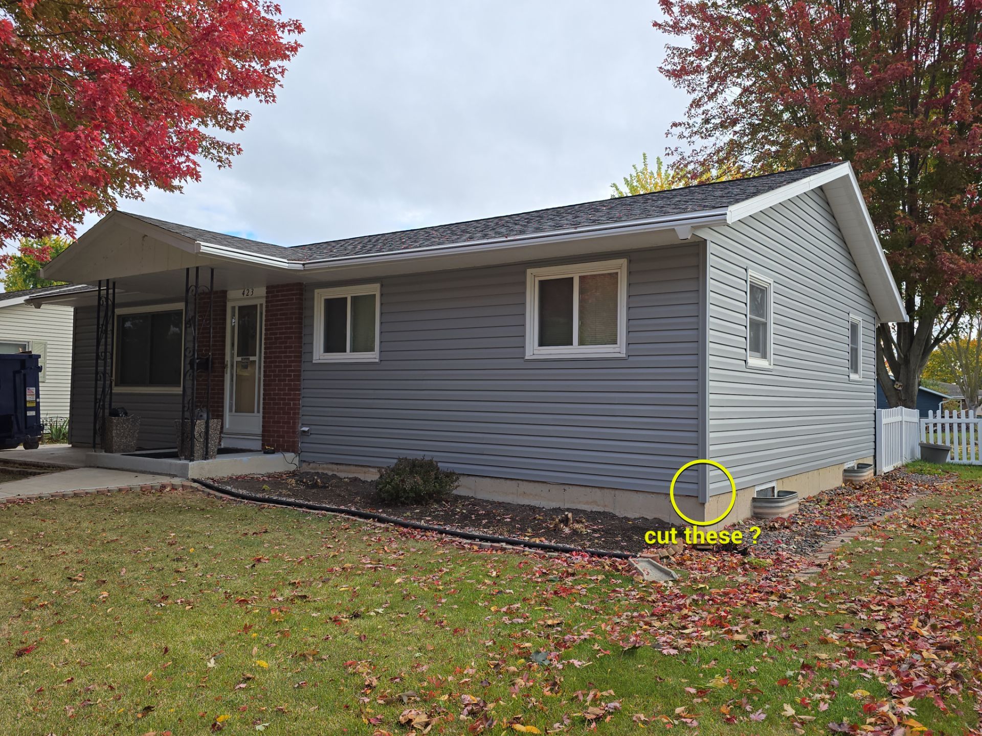 Siding Replacement with Vinyl Siding in Granite Gray by Gellings Roofing & Siding