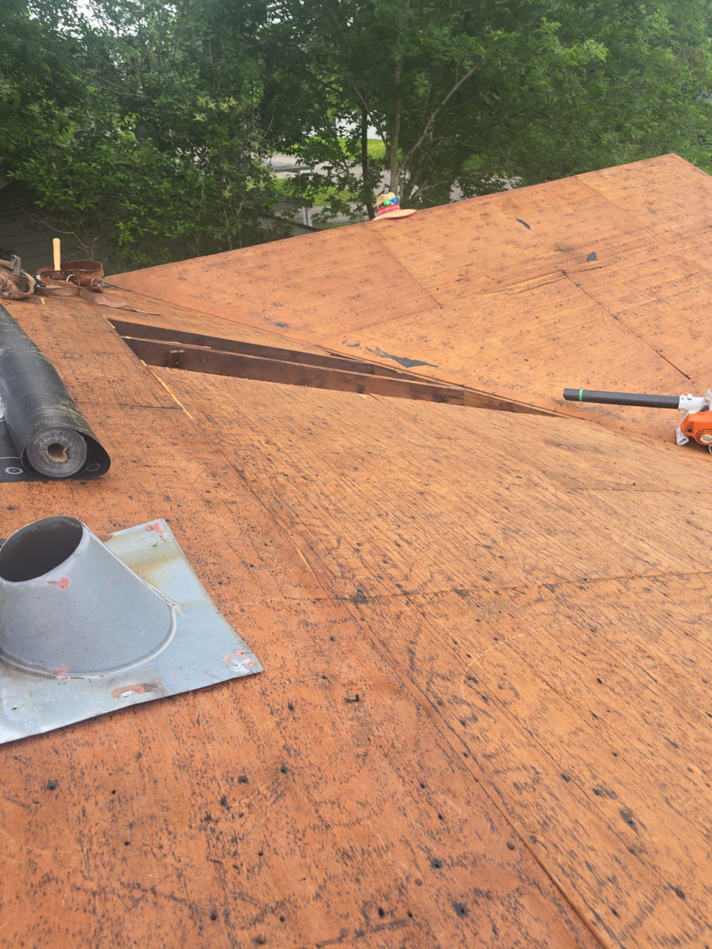 Roof Replacement Houston by Roof Repair Company