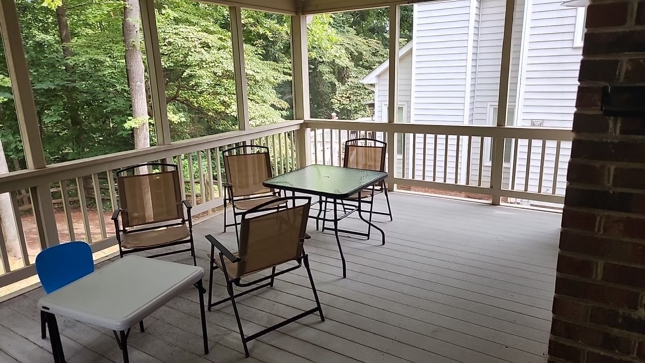 House Wash using cleaner by Power Wash Masters LLC