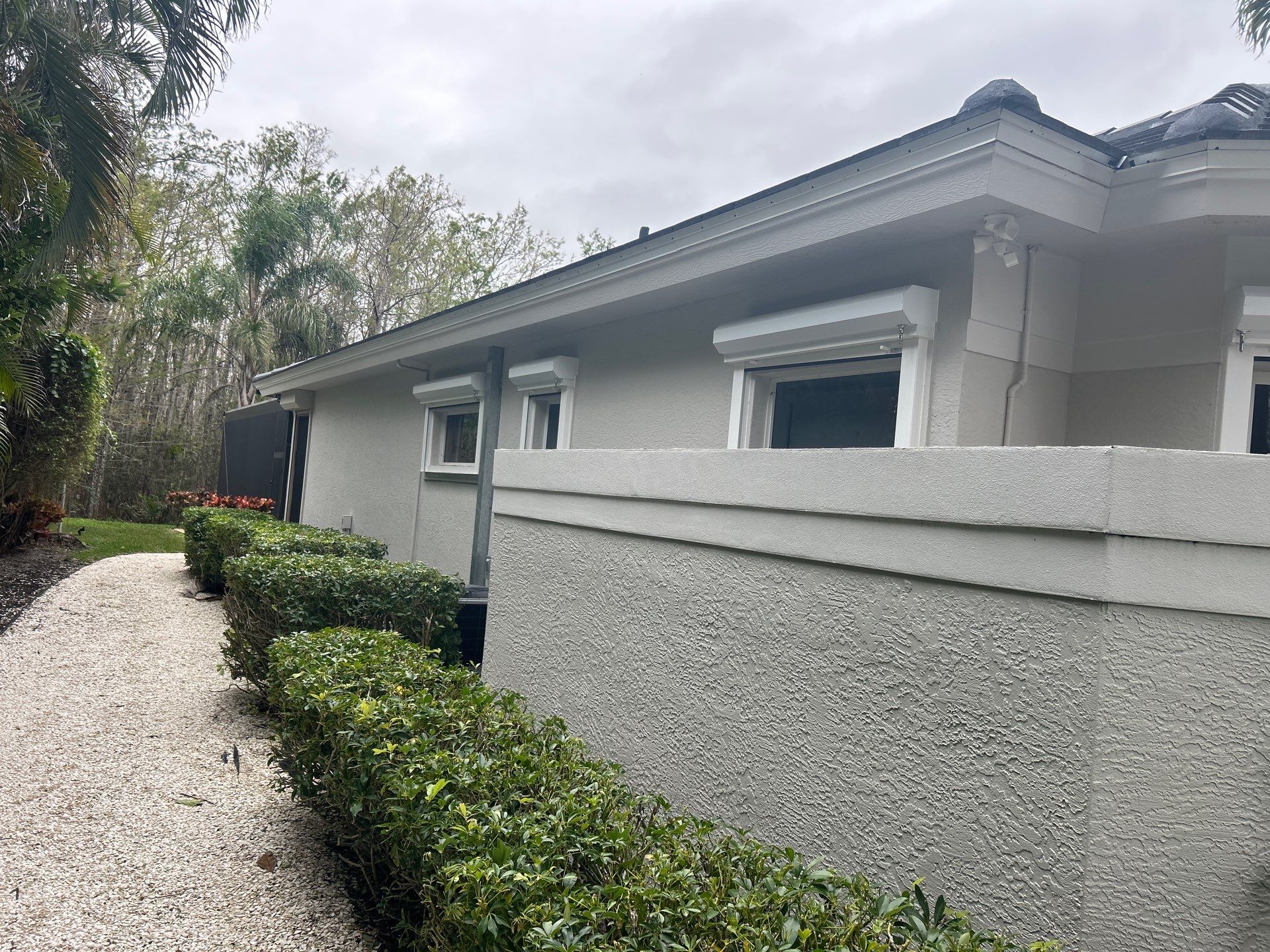 7-Inch Seamless Gutters for Luxury Homes in Naples FL by Gutter Professors