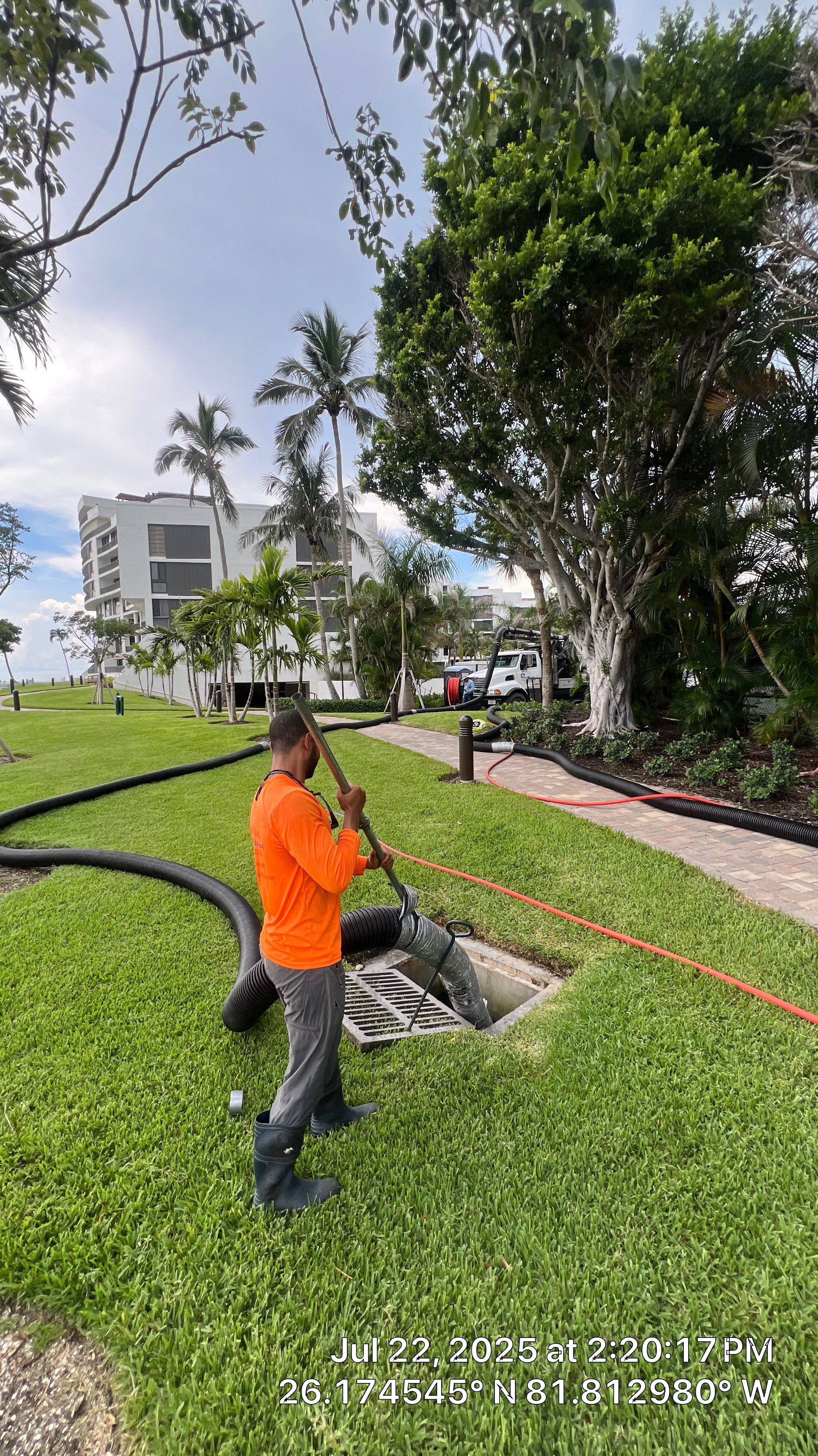 Naples Condo Complex Stormwater System Maintenance and Hurricane Cleanup by APS Power & Water