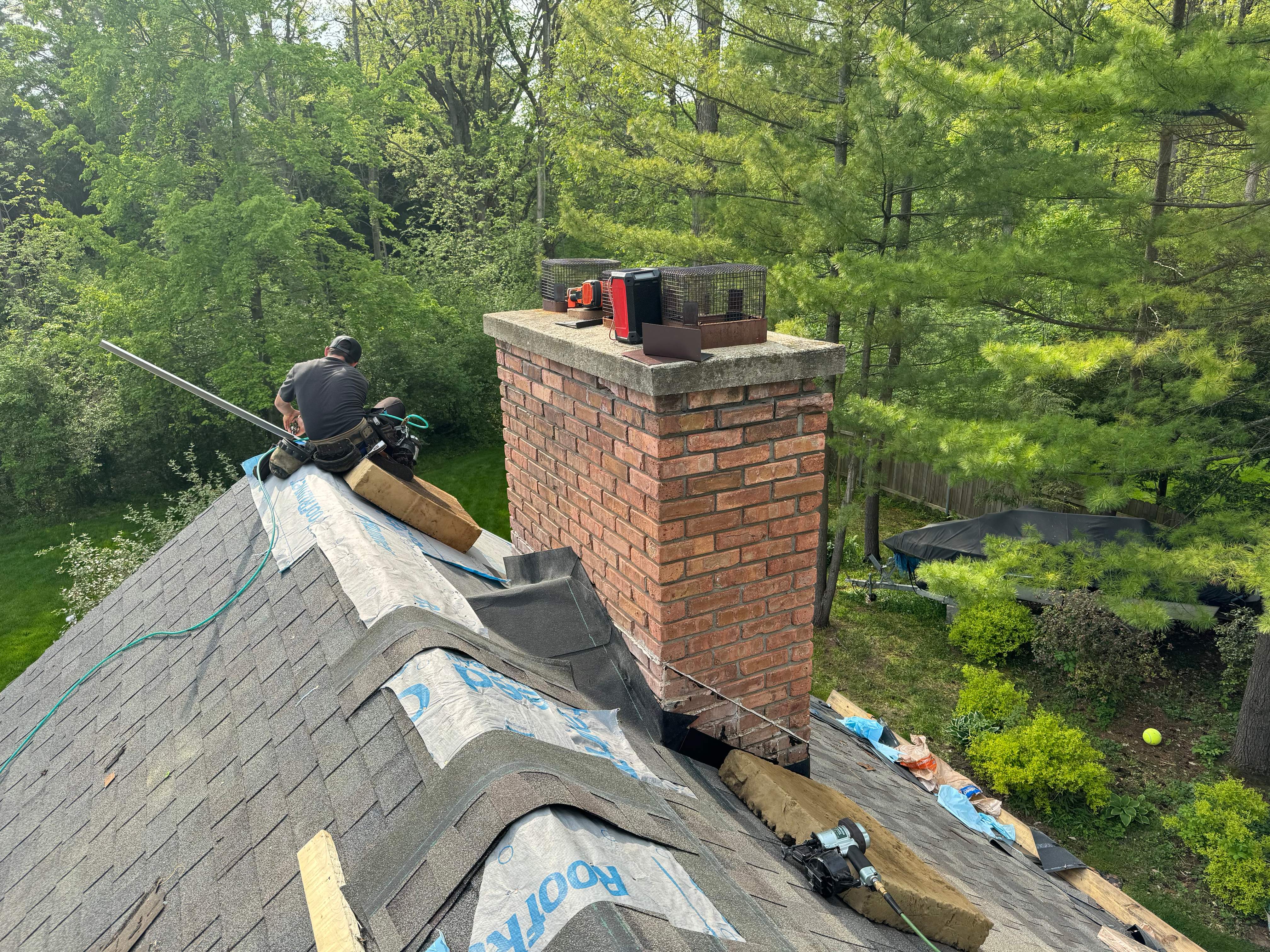 Residential Roofing Installation using Certainteed Landmark ClimateFlex by GRACCO