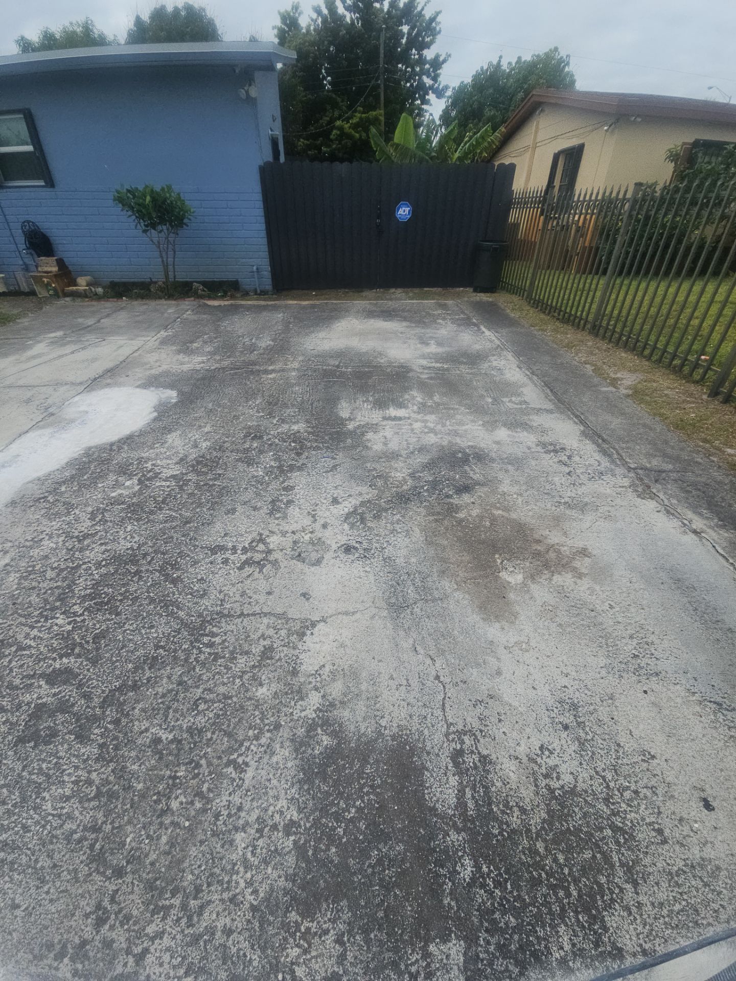 Painted Driveway by Seamless Surfaces