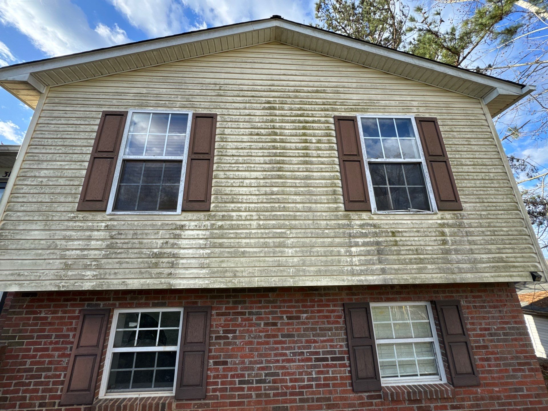 House and Driveway Wash — Lexington, NC